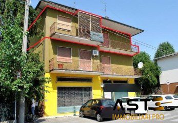 Appartamento in vendita a Monticello Conte Otto