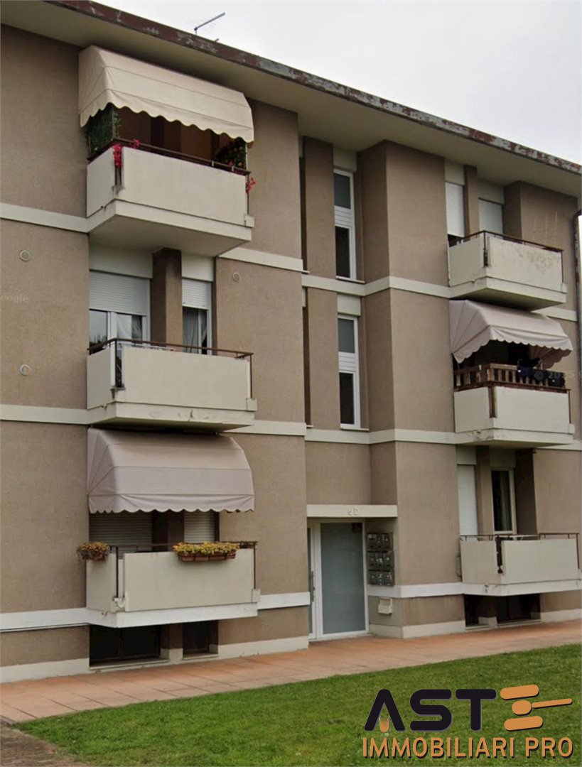 Quadrilocale in vendita a Bassano del Grappa