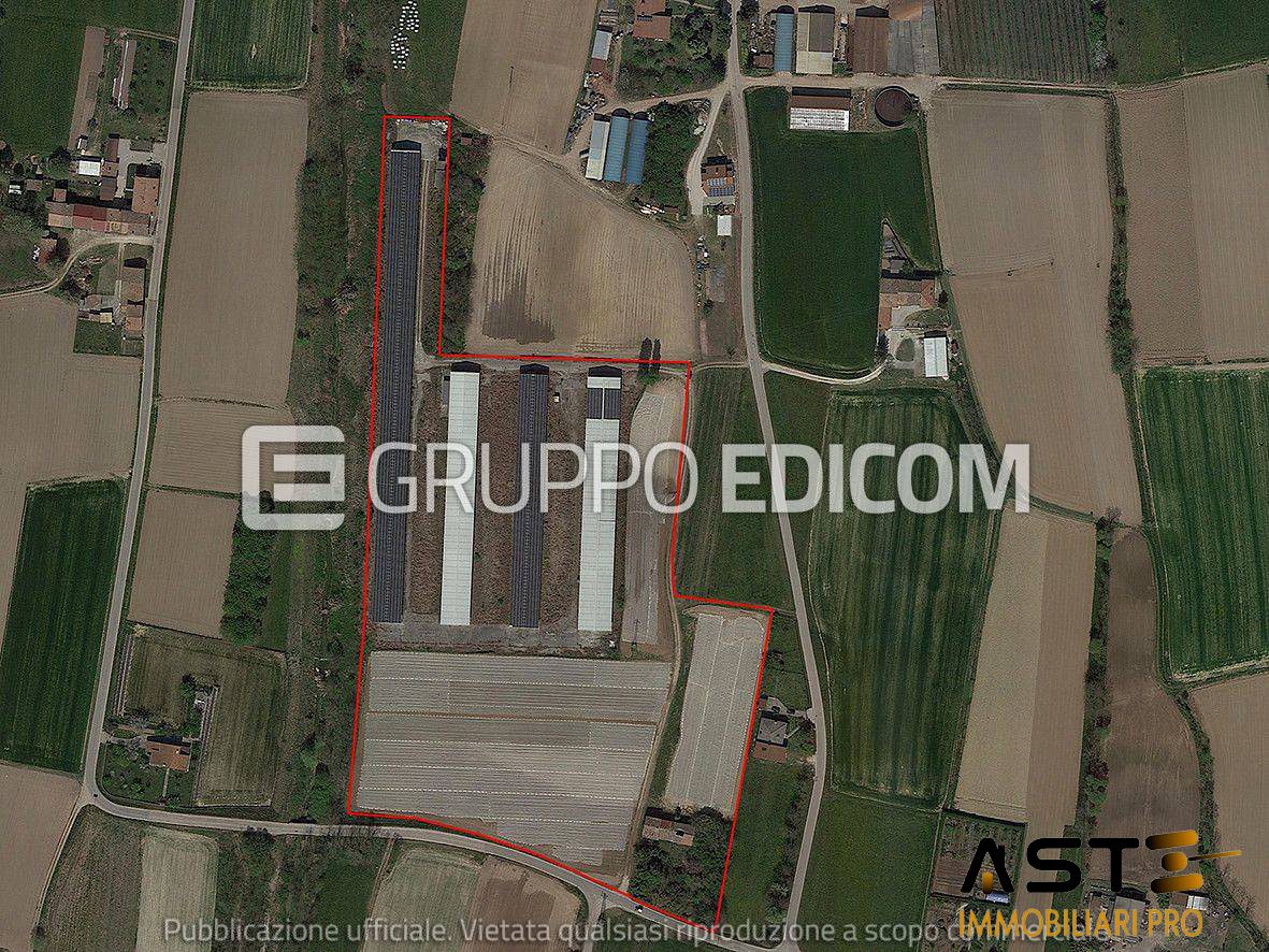 Locale commerciale in vendita a Fonte