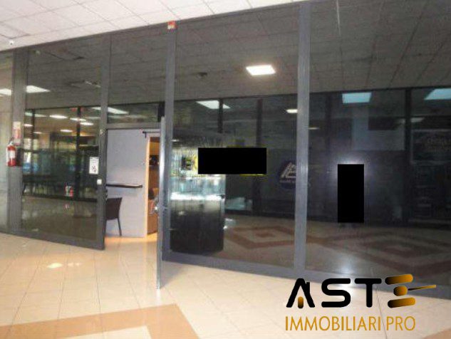 Locale commerciale in vendita a Vigonza