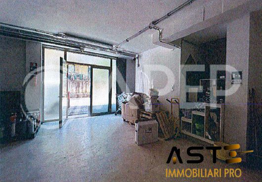 Locale commerciale in vendita a Rubano