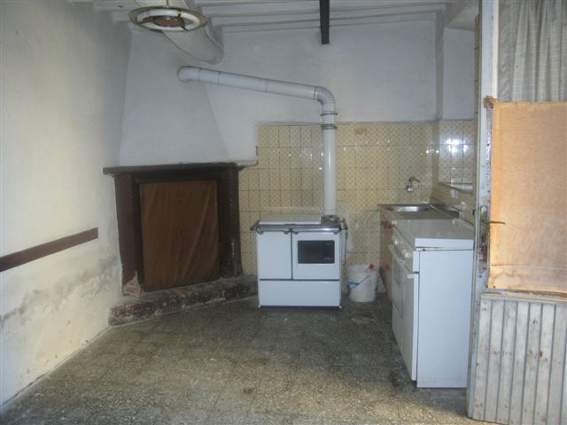 Casa indipendente da ristrutturare a Massarosa