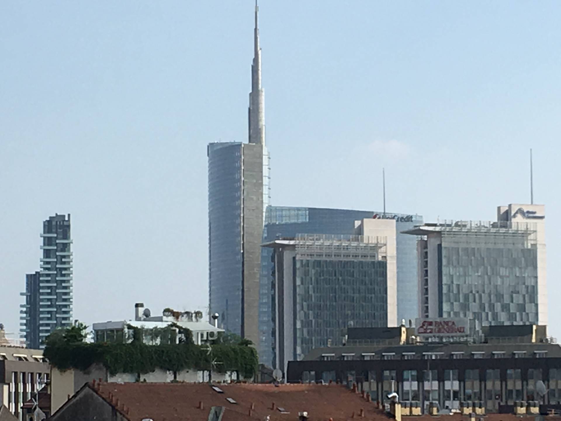 Bilocale arredato in affitto, Milano isola