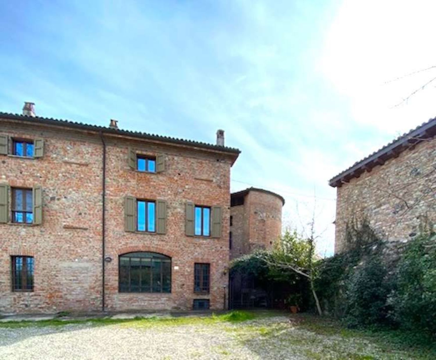 Castello in vendita a Rivergaro, Niviano