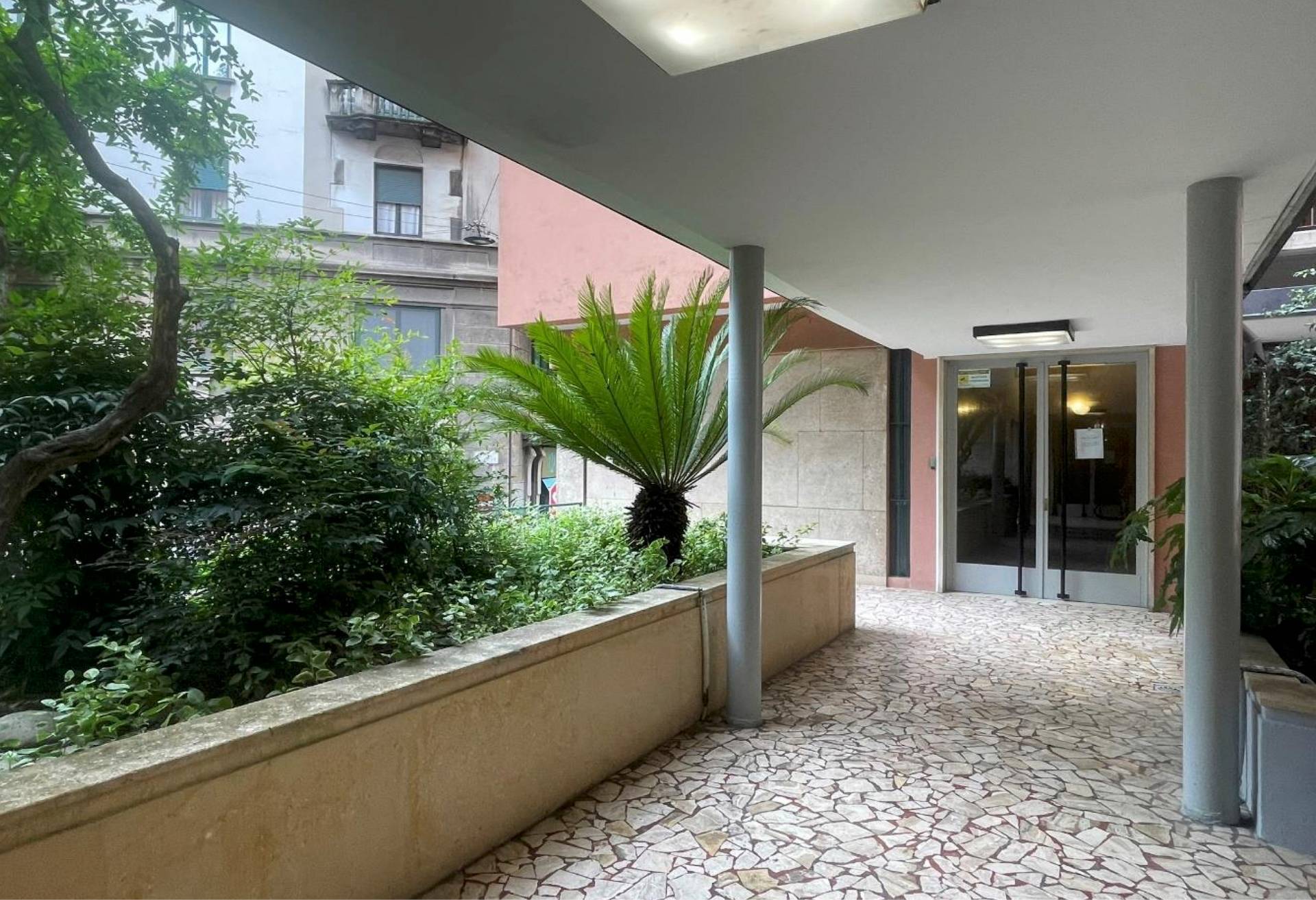 Studio/Ufficio in affitto a Milano, Arena