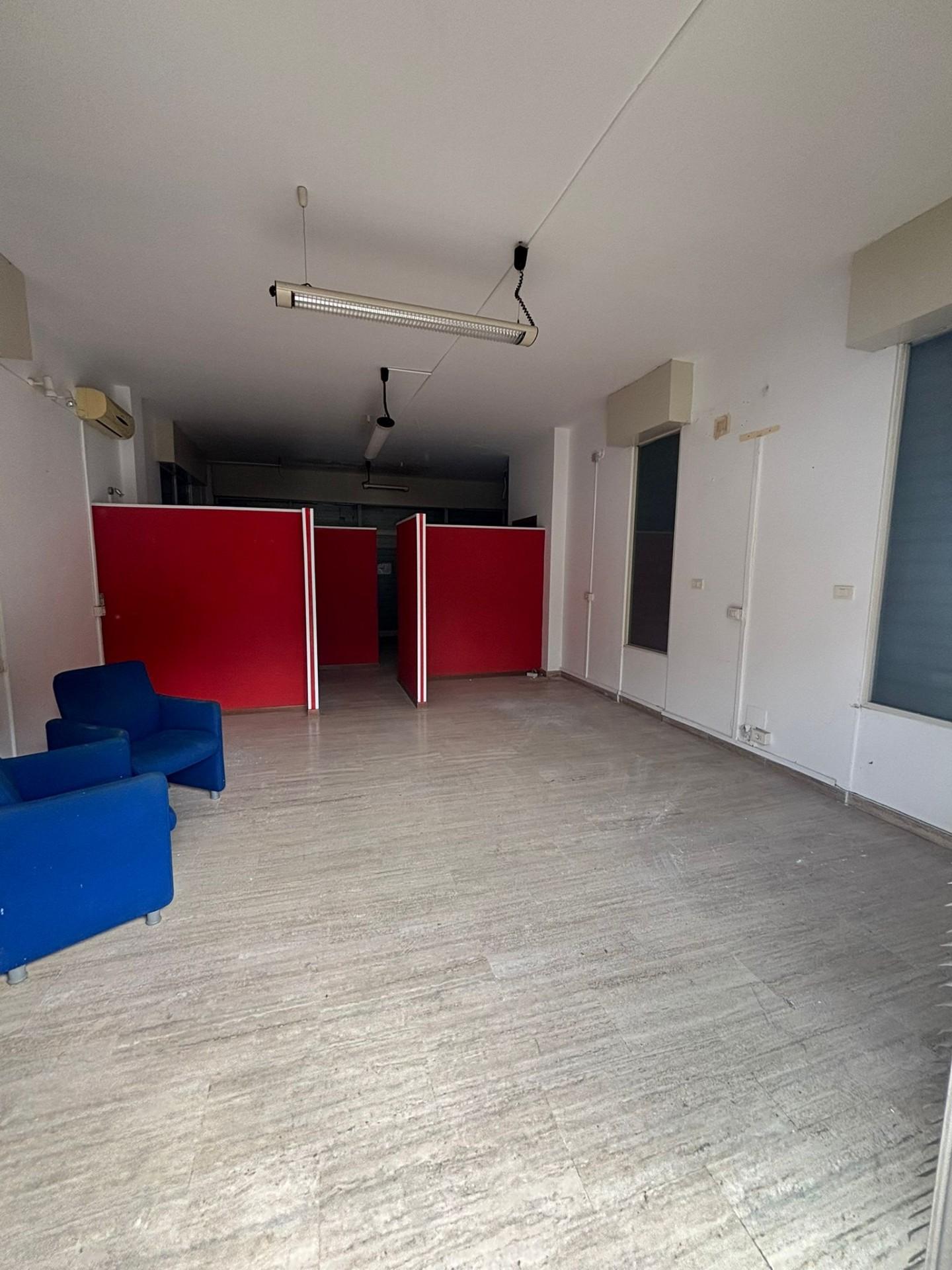 Negozio in affitto a Roma