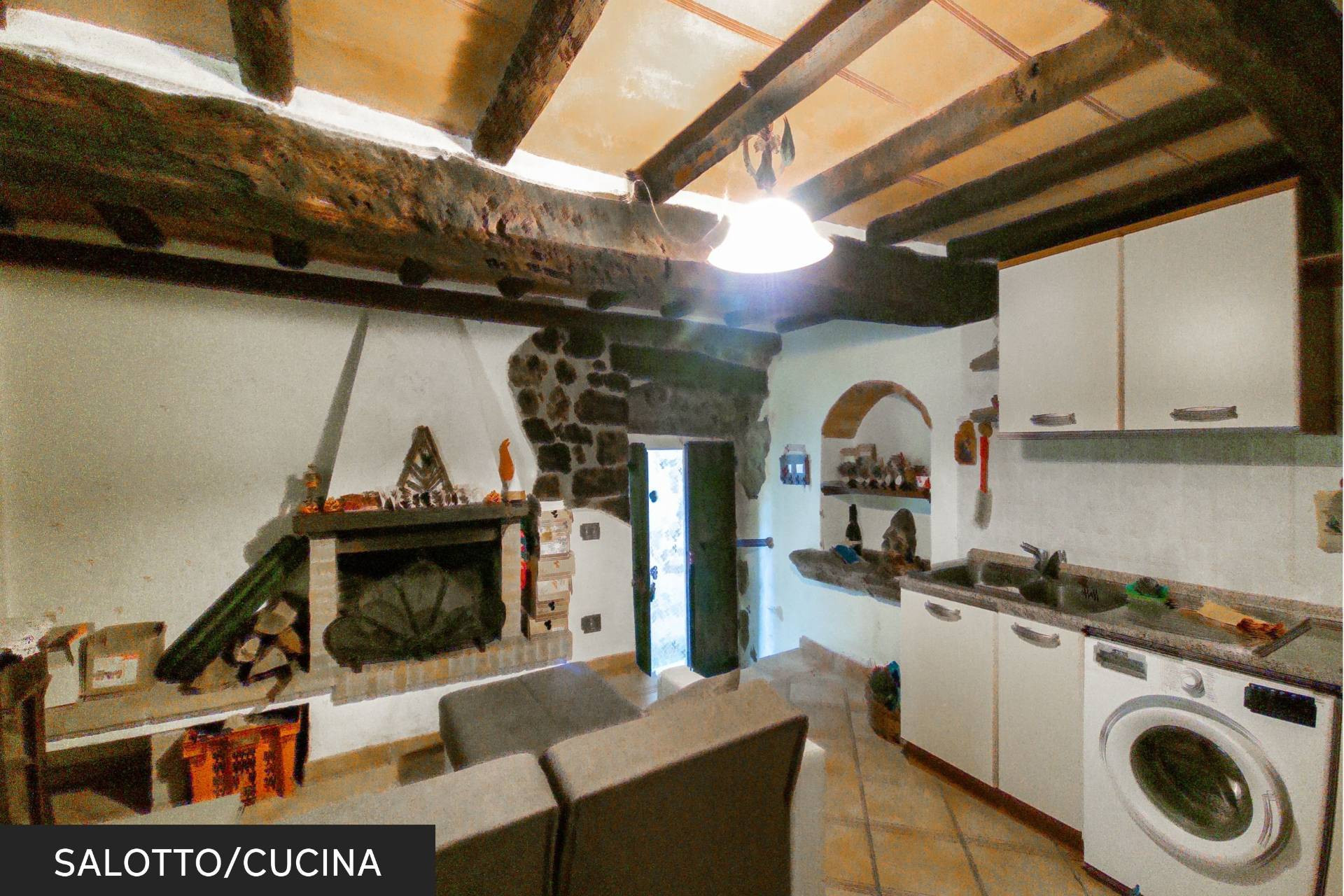 Casa indipendente in vendita a Roccastrada