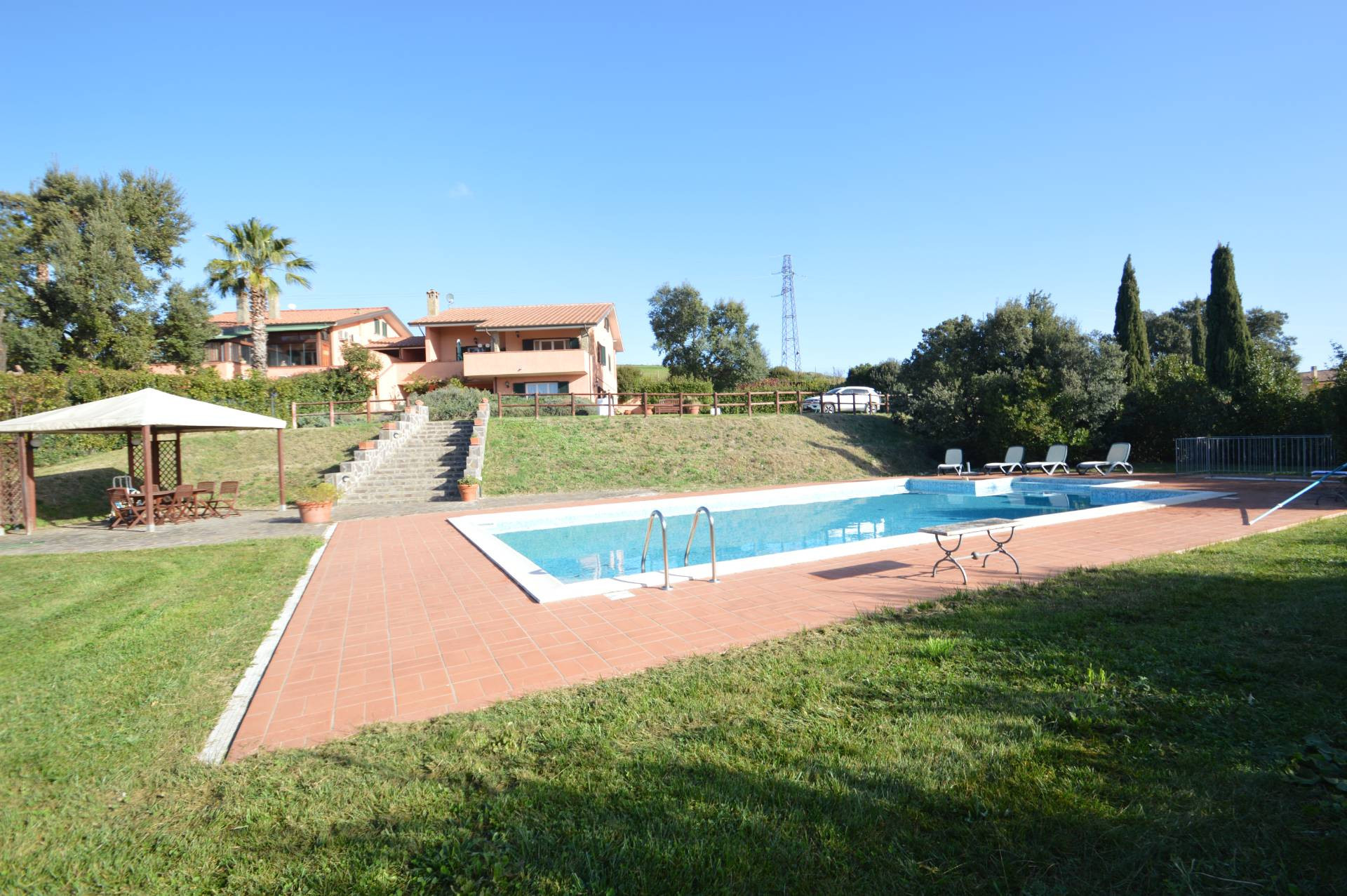 Casa indipendente con giardino a Grosseto