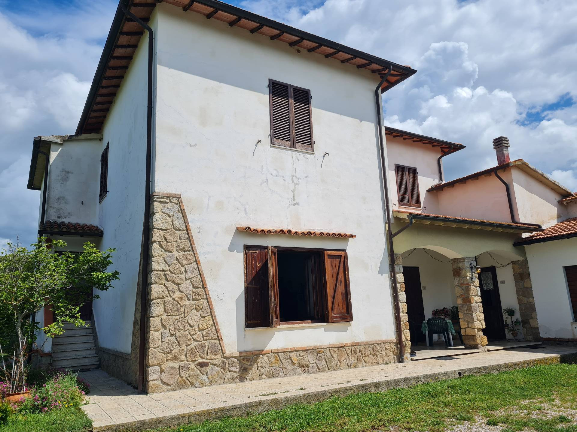 Casa indipendente con giardino, Roccastrada montemassi