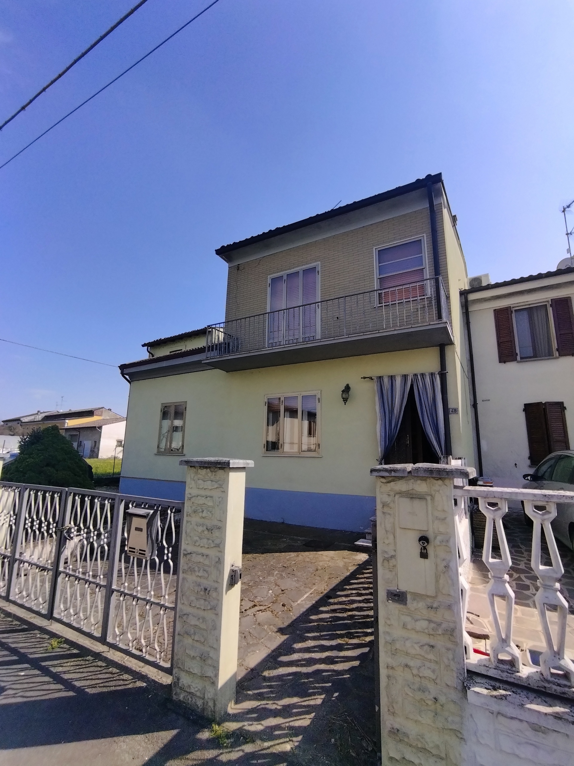 Casa indipendente in vendita in via giovanni cadolini 48, Rivarolo del Re ed Uniti