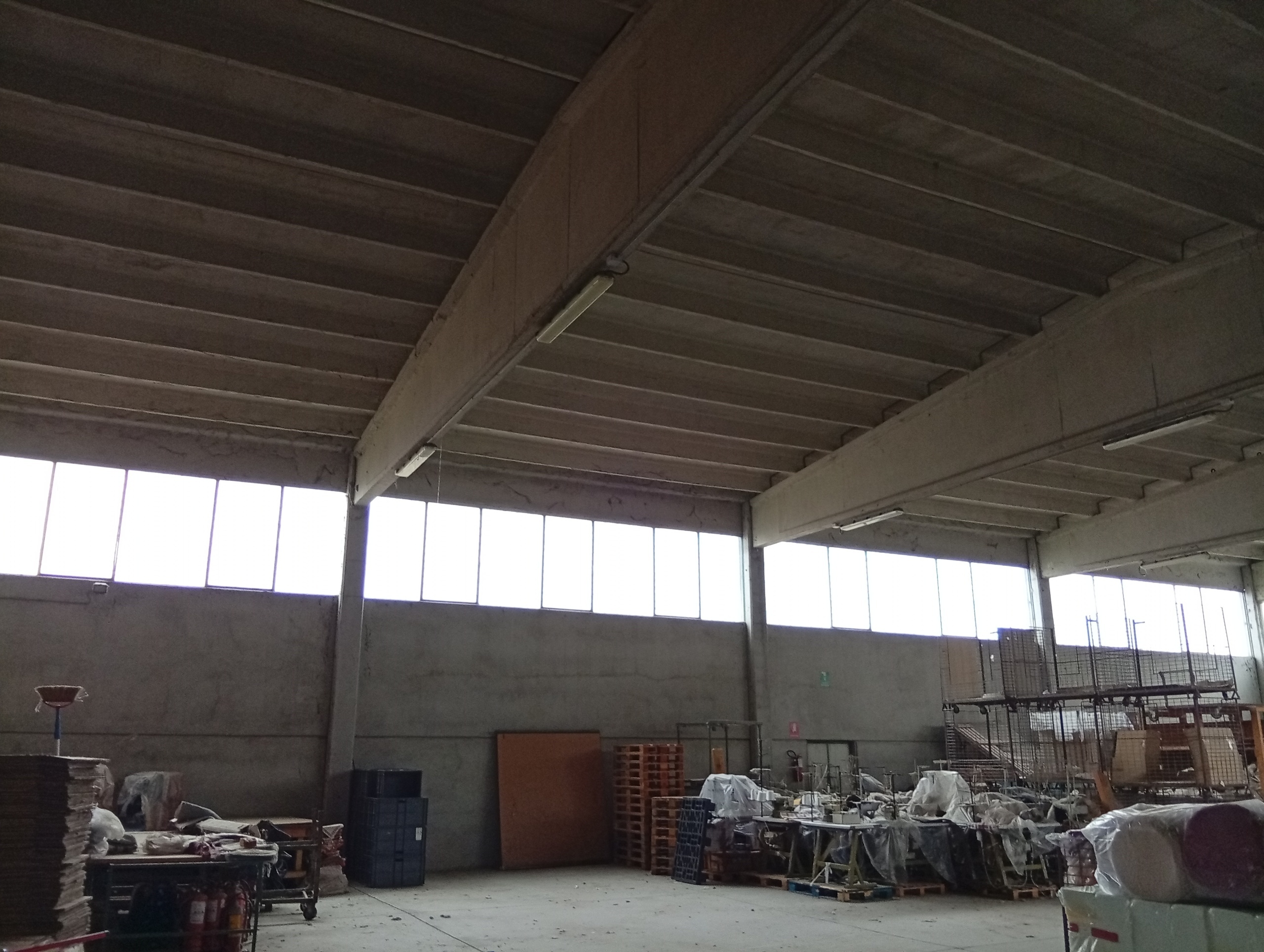 Magazzino in vendita in via san remigio 43, Sabbioneta