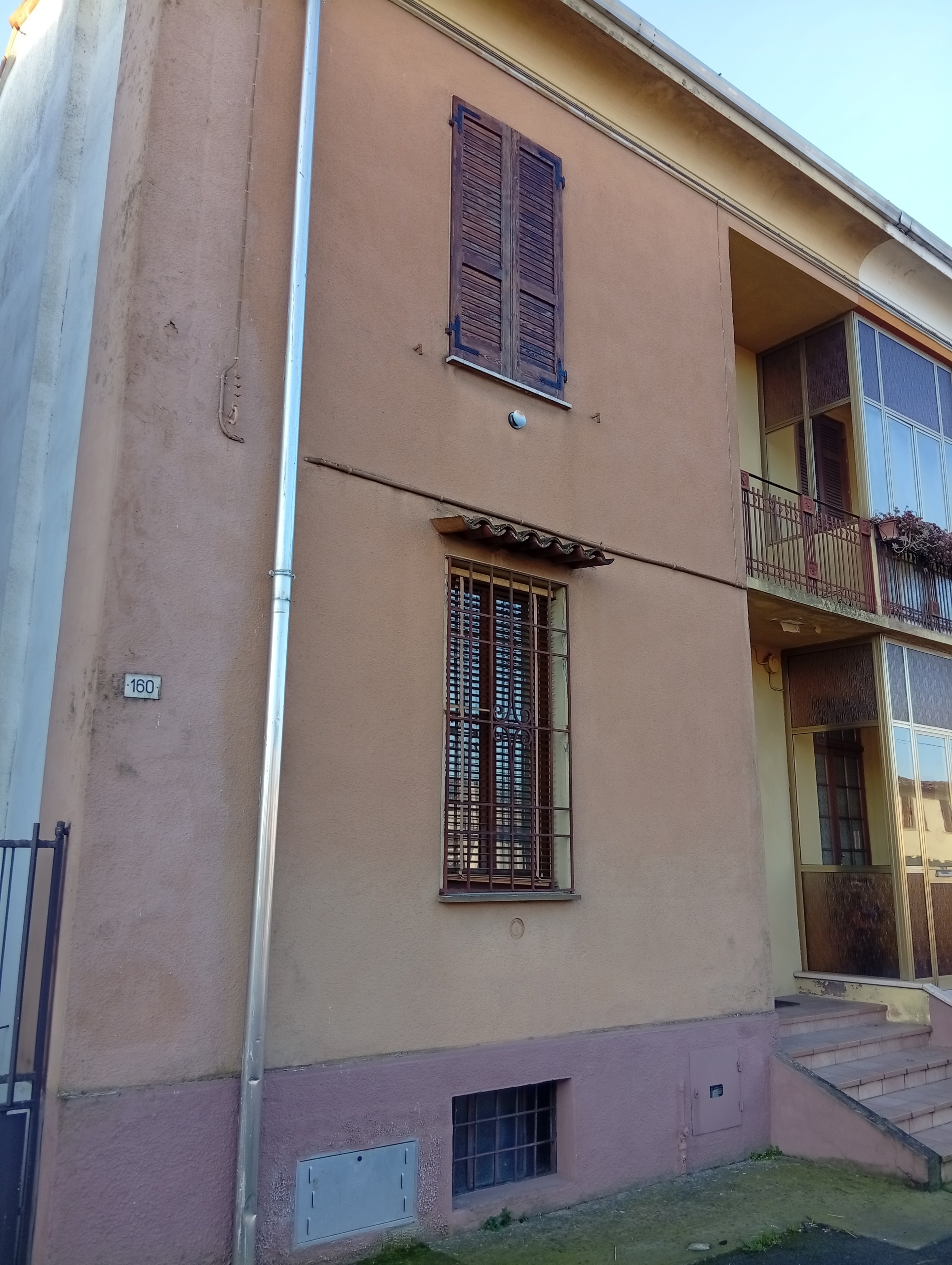 Casa indipendente da ristrutturare in via alessandro manzoni 158, Casalmaggiore