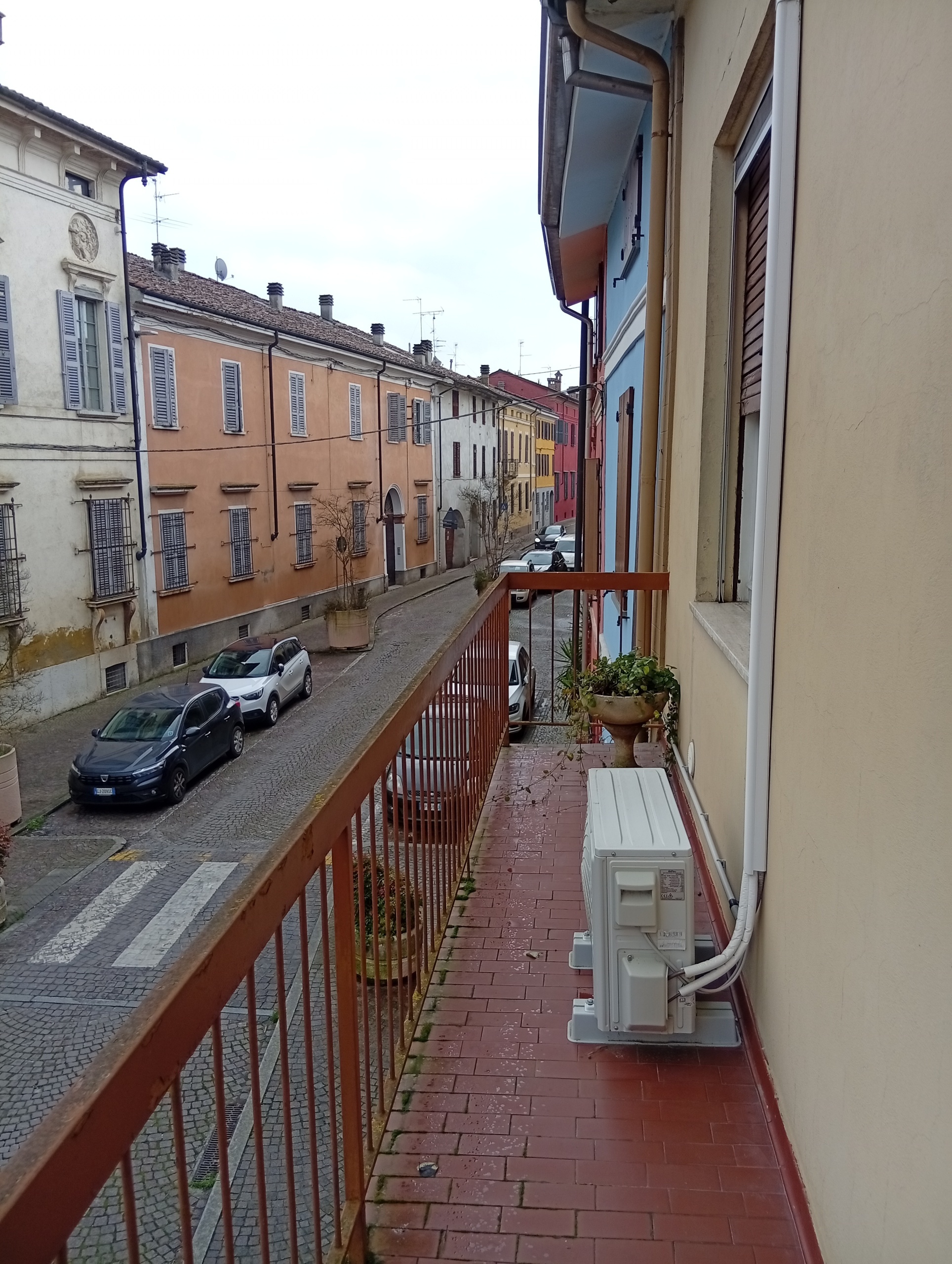 Villa con terrazzo in via baldesio 109, Casalmaggiore