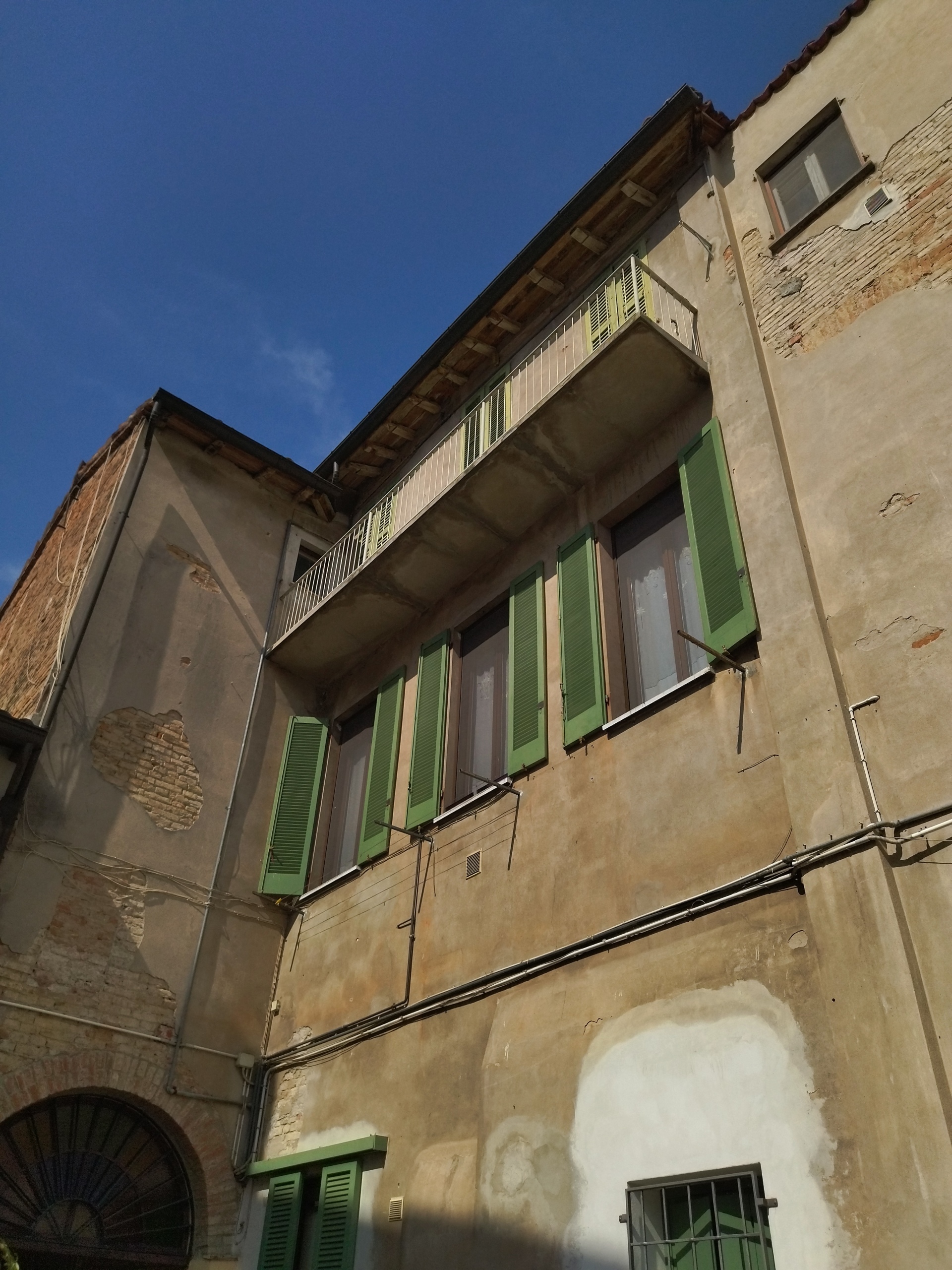 Attico da ristrutturare in via camillo benso conte di cavour 3, Casalmaggiore