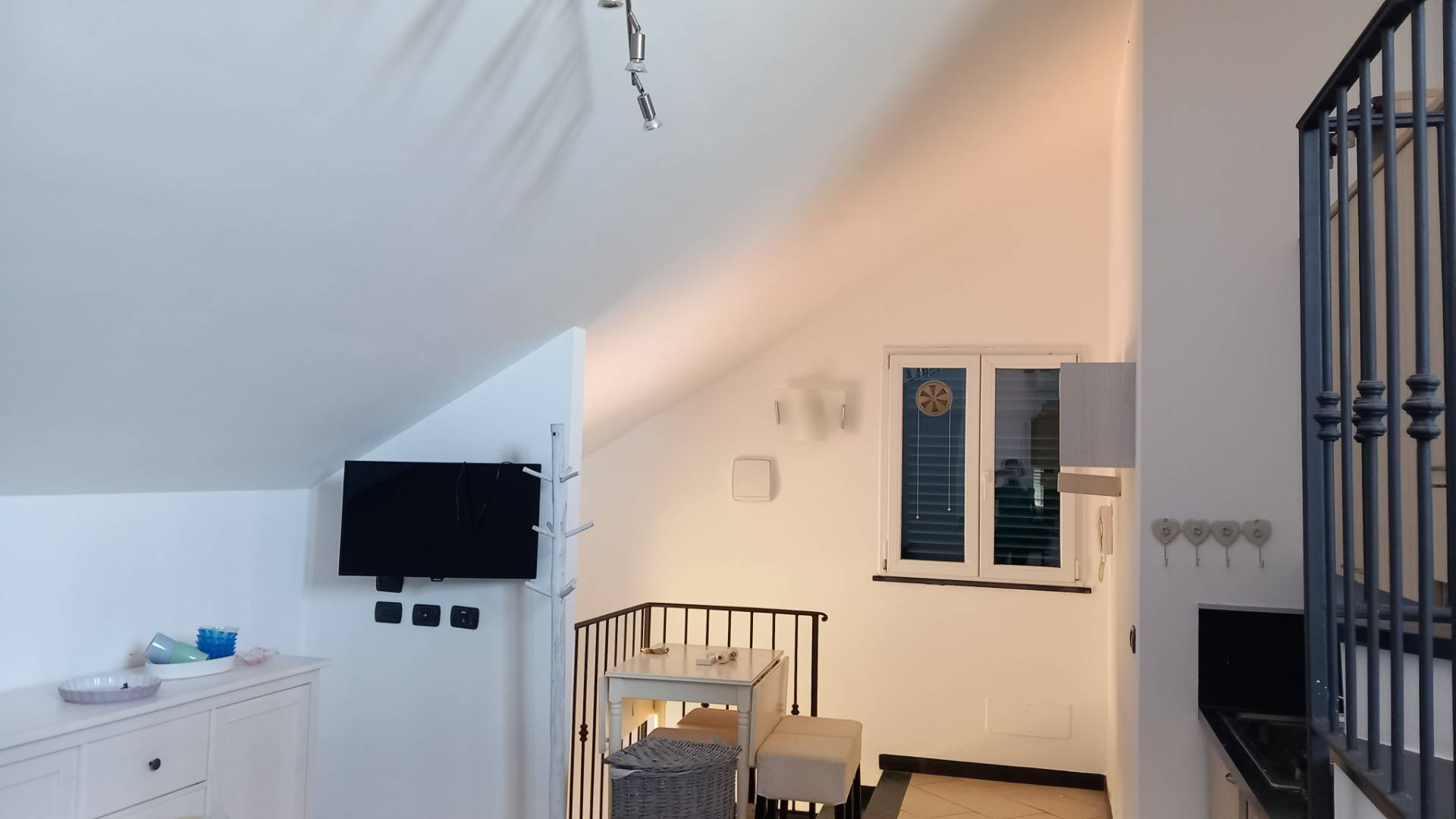 Appartamento in affitto a Savona, Oltreletimbro