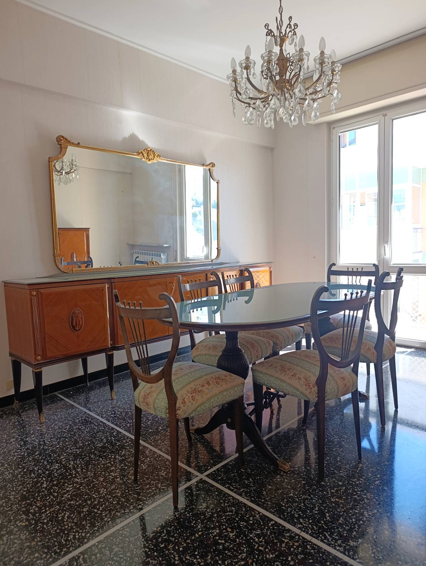 Appartamento in vendita a Savona, Valloria