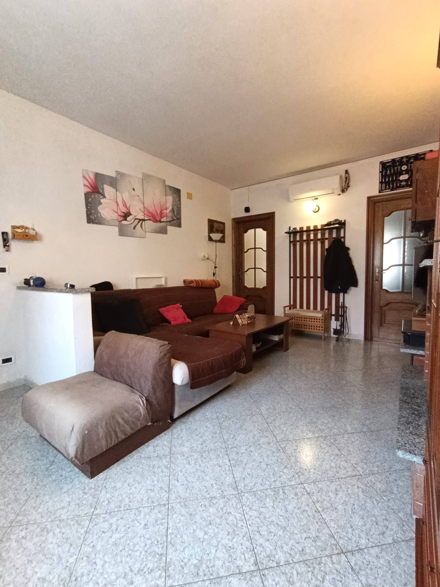 Appartamento in vendita a Savona, Lavagnola