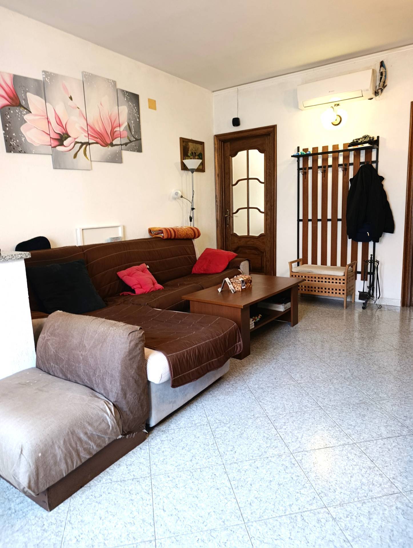 Appartamento in vendita a Savona, Lavagnola