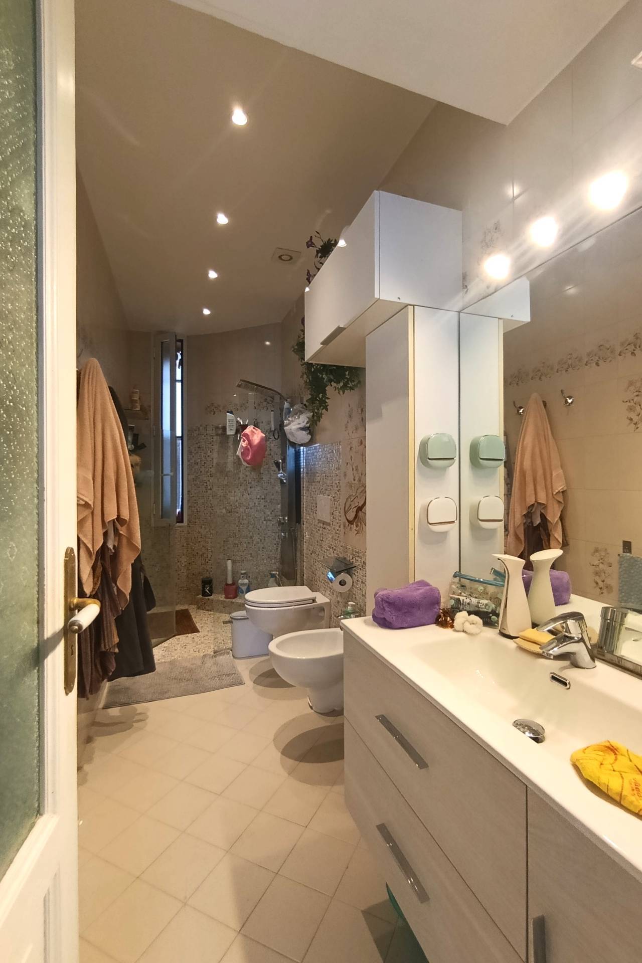 Appartamento in vendita a Savona, Fornaci