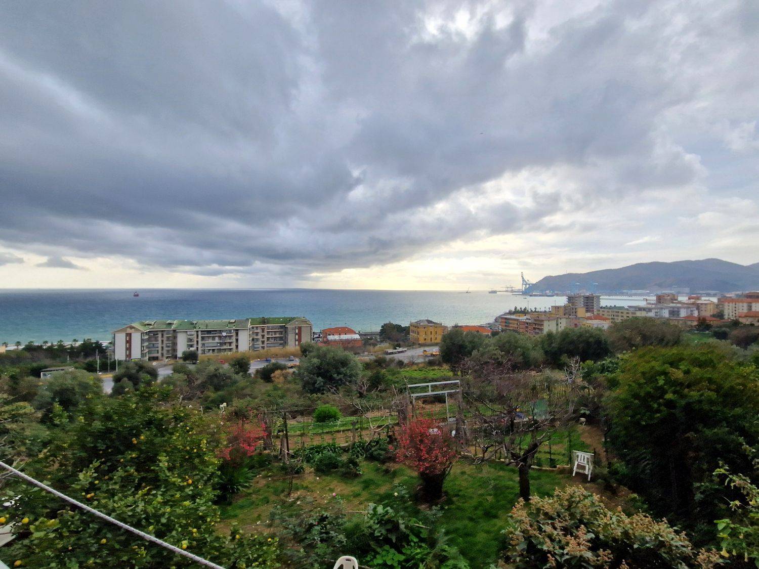 Appartamento in vendita a Savona, LeginoZinola