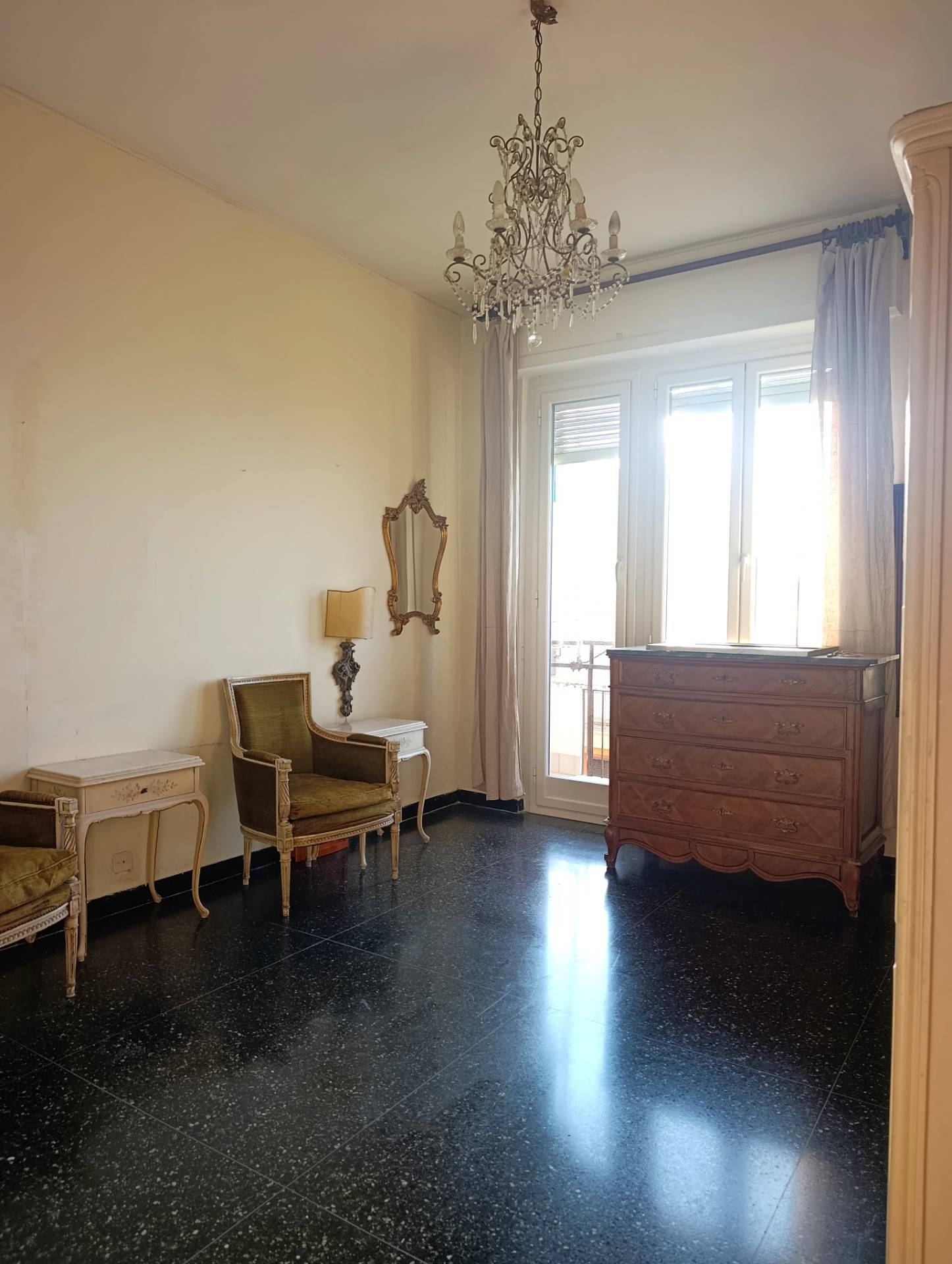 Appartamento in vendita a Varazze