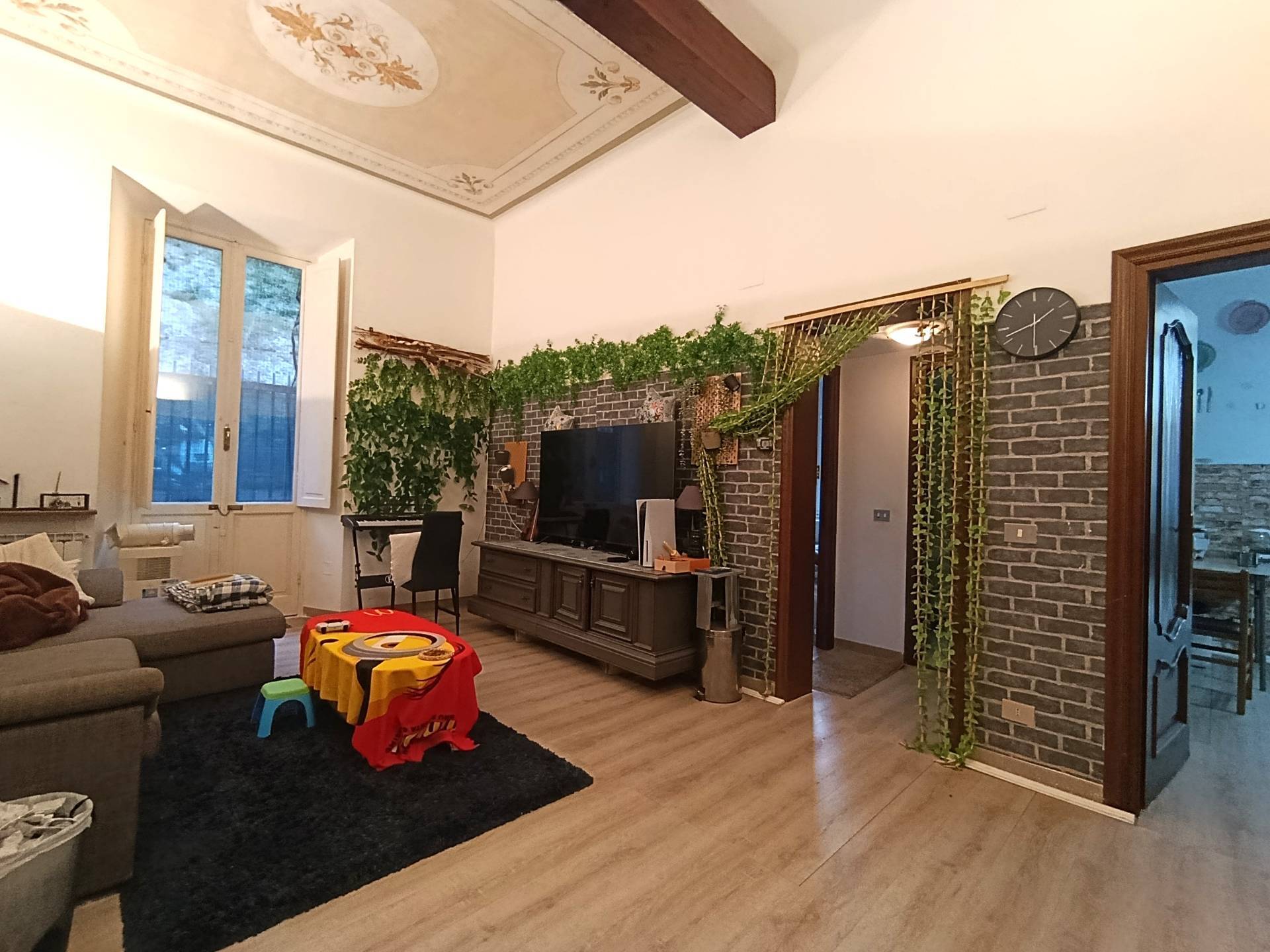 Appartamento in vendita a Savona, Centro
