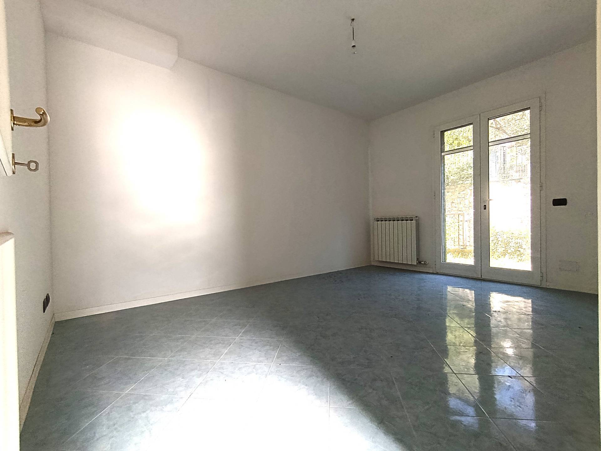 Appartamento in vendita a Celle Ligure