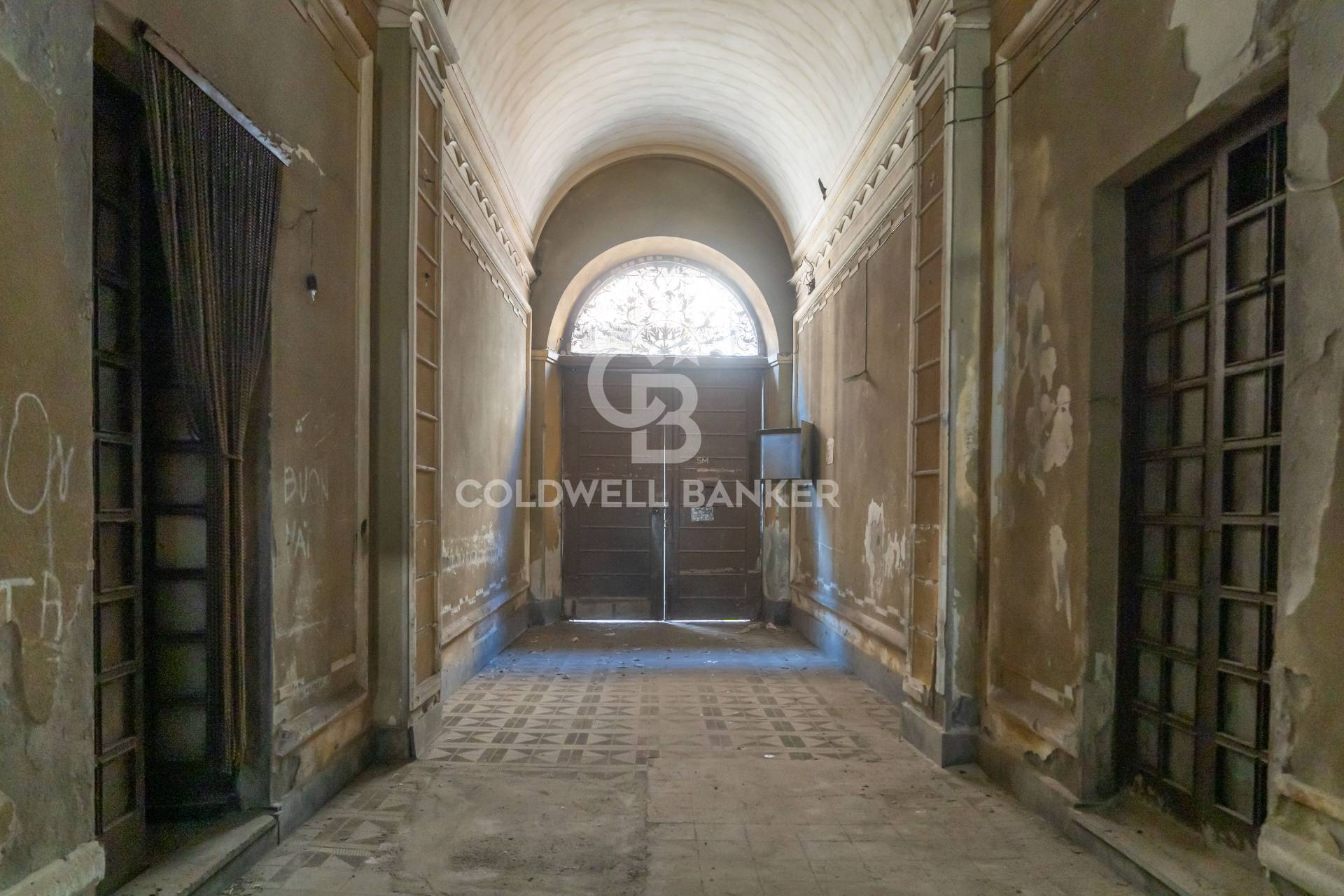 Stabile/Palazzo con terrazzo a Acireale