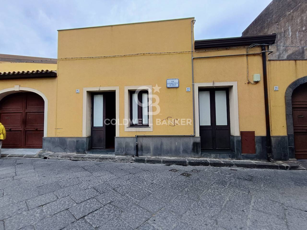 Ufficio in affitto a Acireale