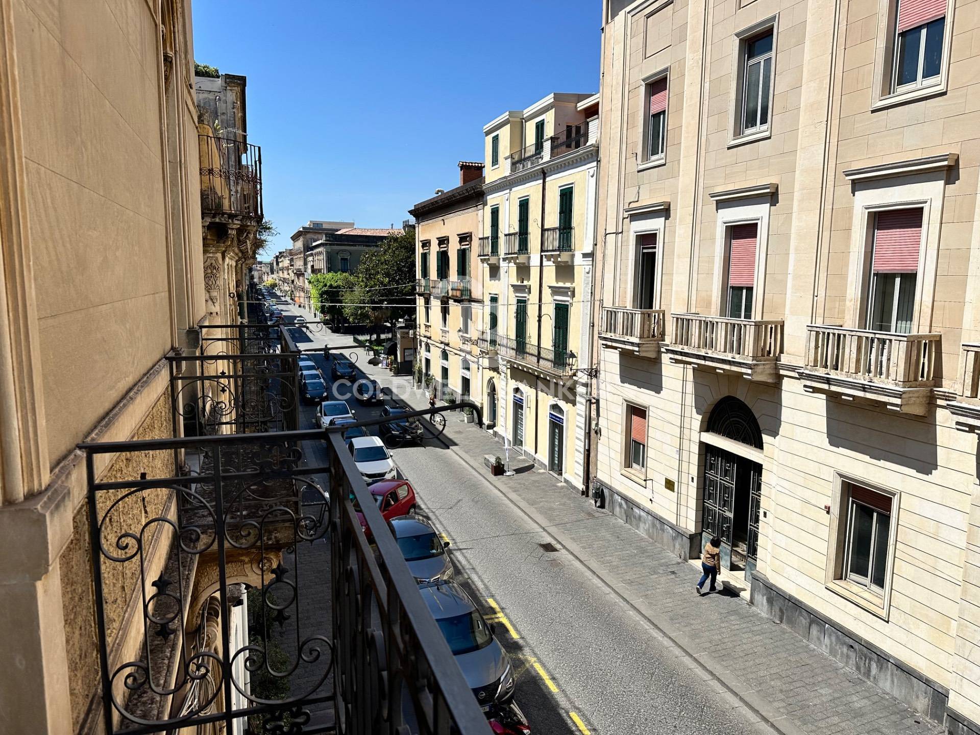 Appartamento in affitto a Acireale