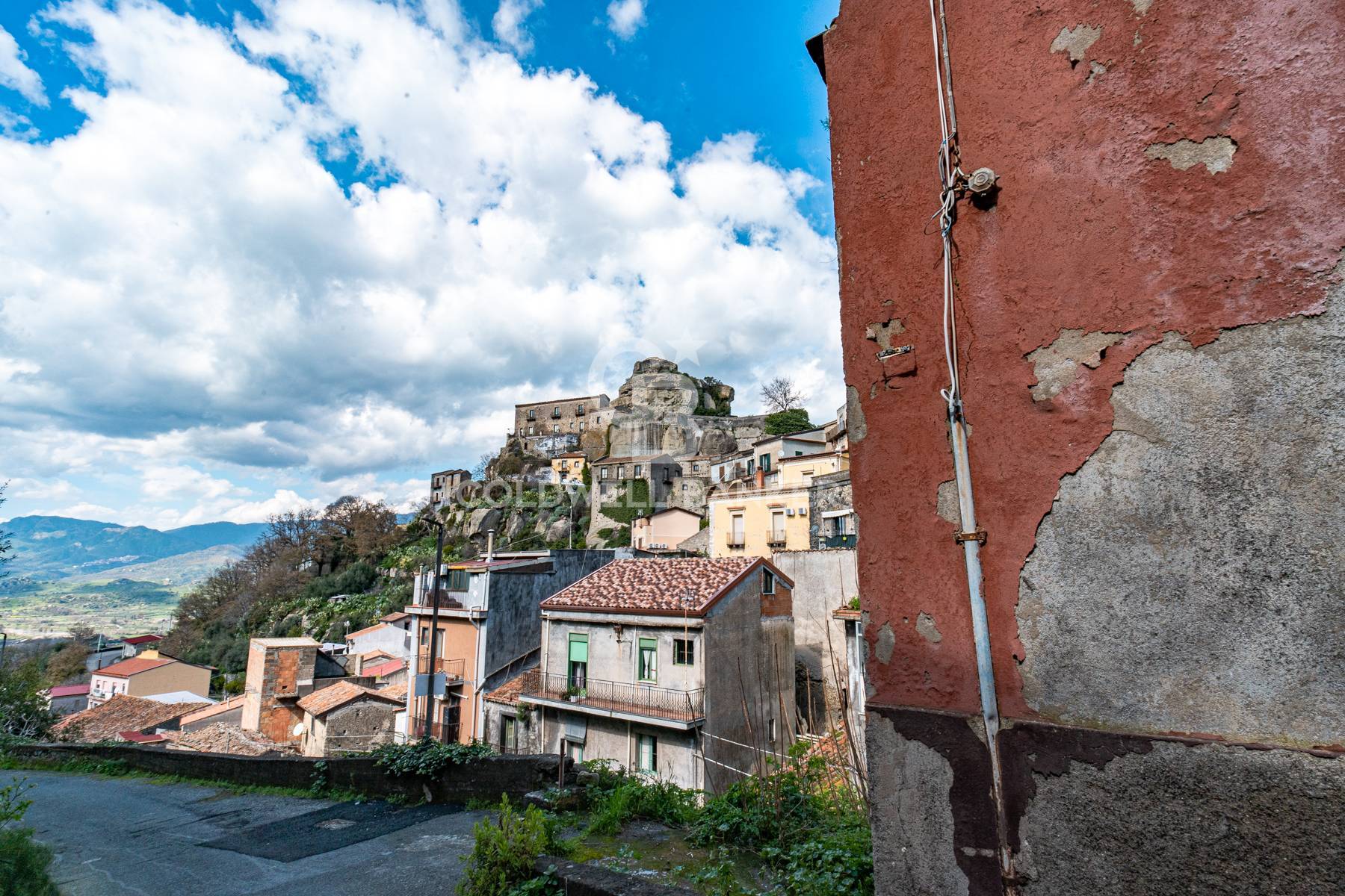 Rustico/Casale/Corte in vendita a Castiglione di Sicilia