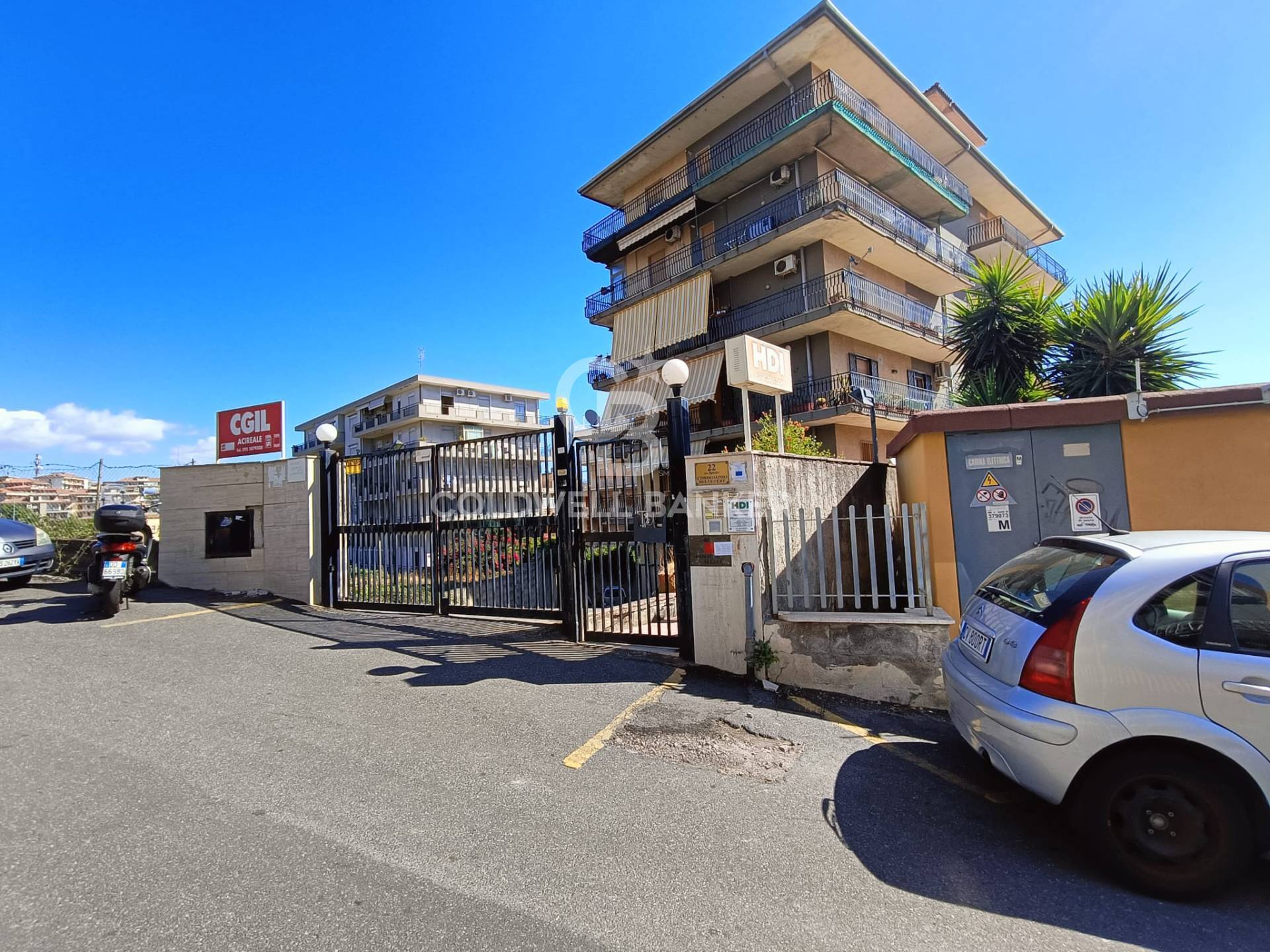 Ufficio in vendita a Acireale