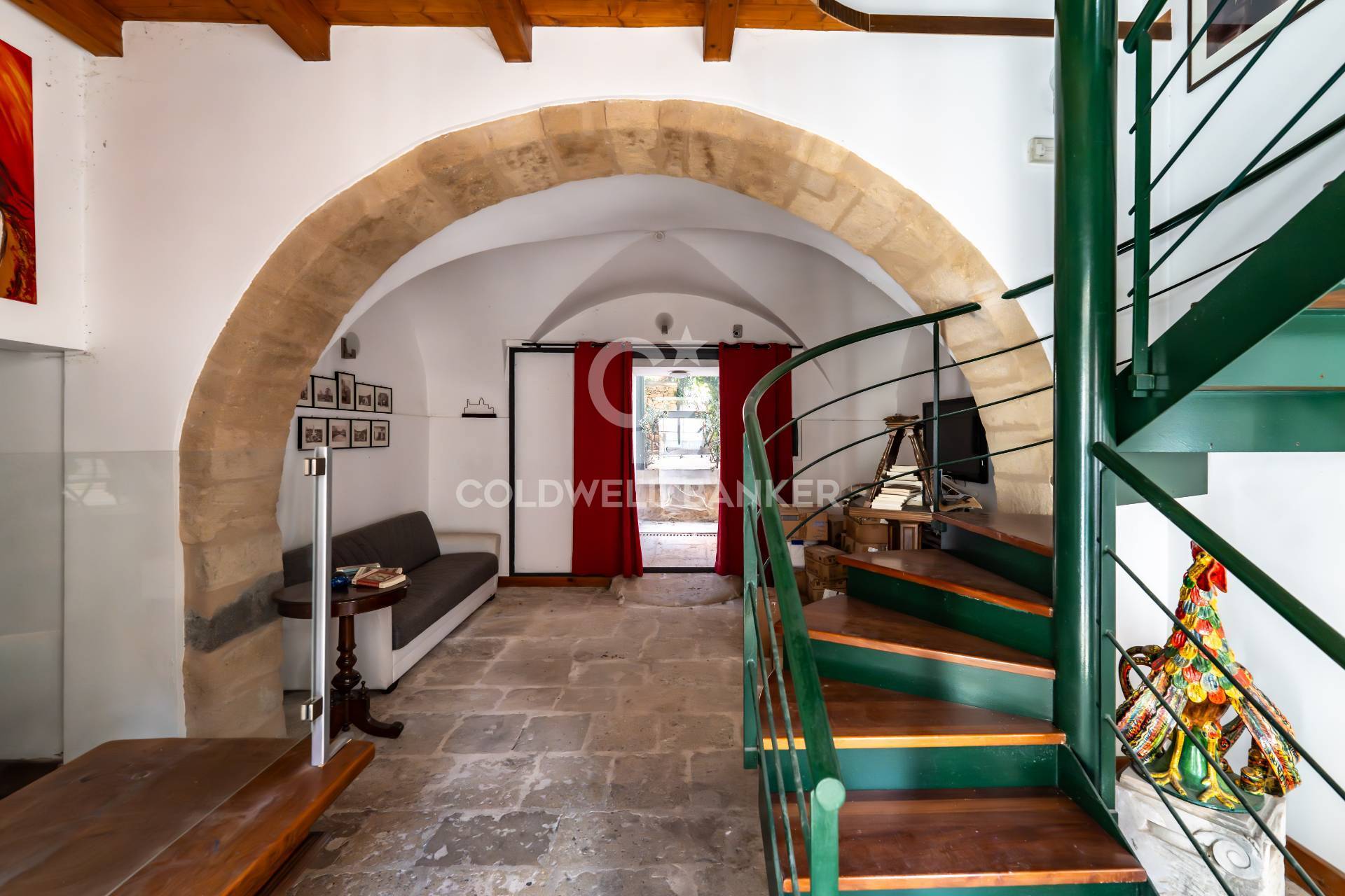 Palazzo in vendita a Militello in Val di Catania