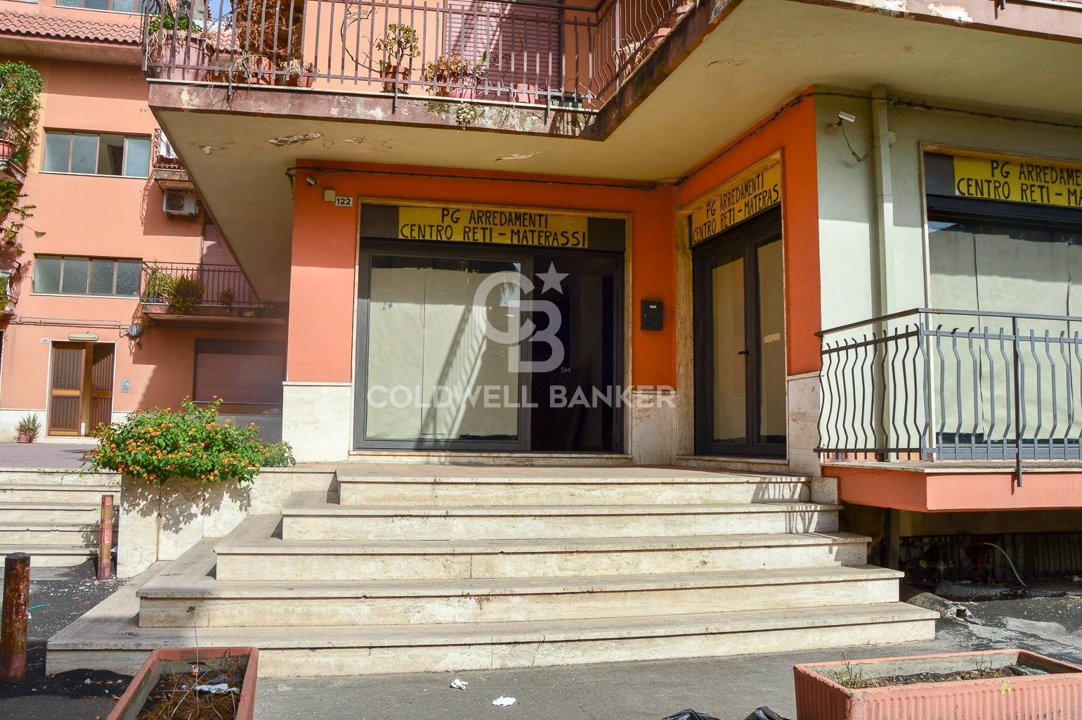 Locale commerciale in vendita a Fiumefreddo di Sicilia