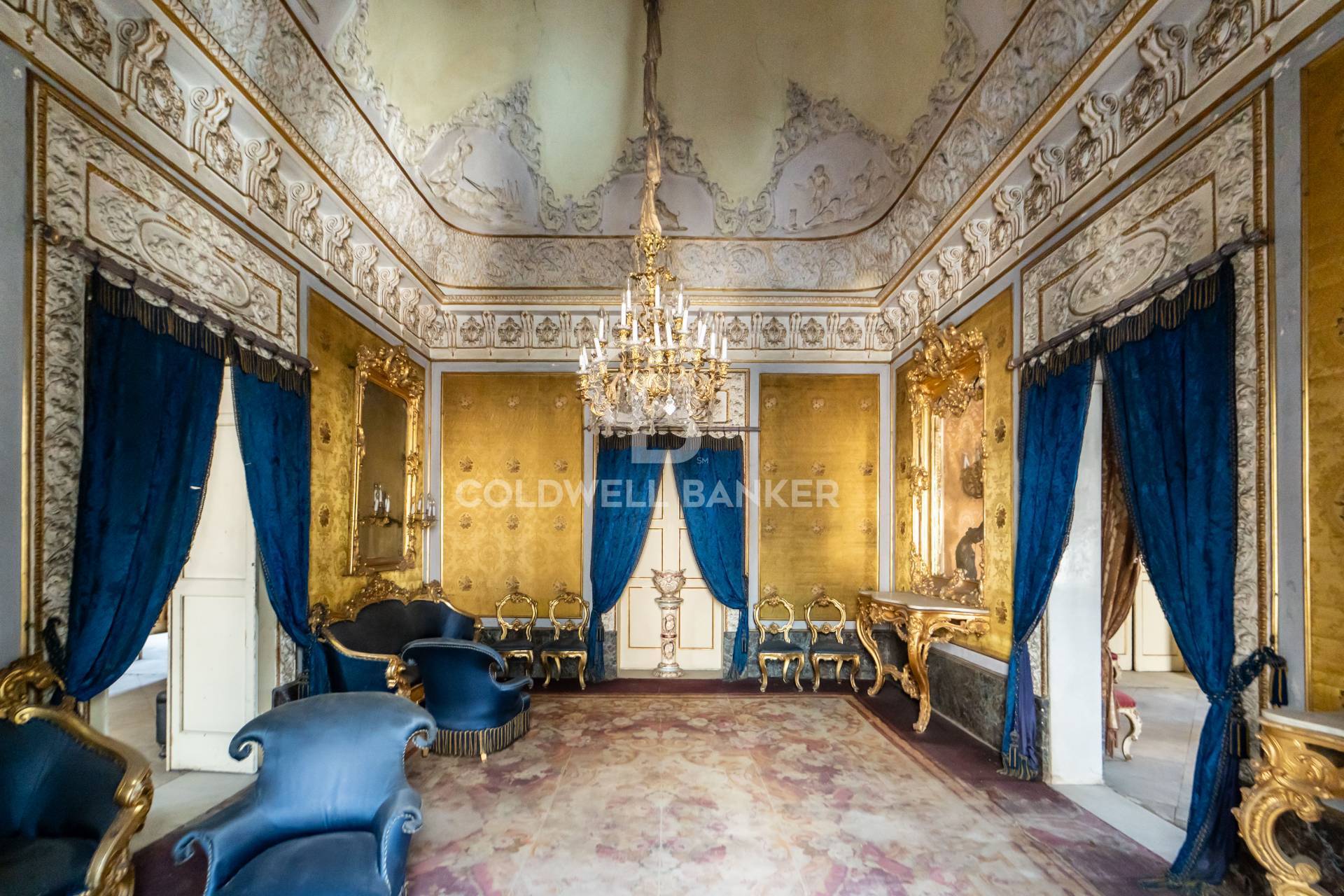 Palazzo in vendita a Acireale