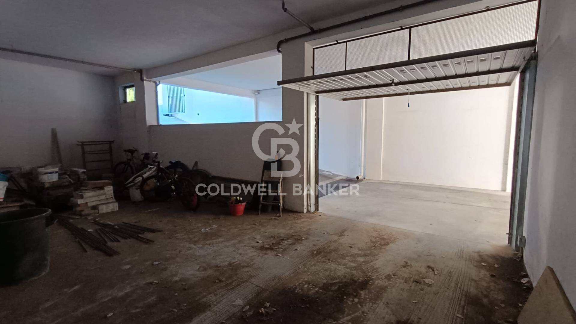 Box o garage in vendita a Acireale