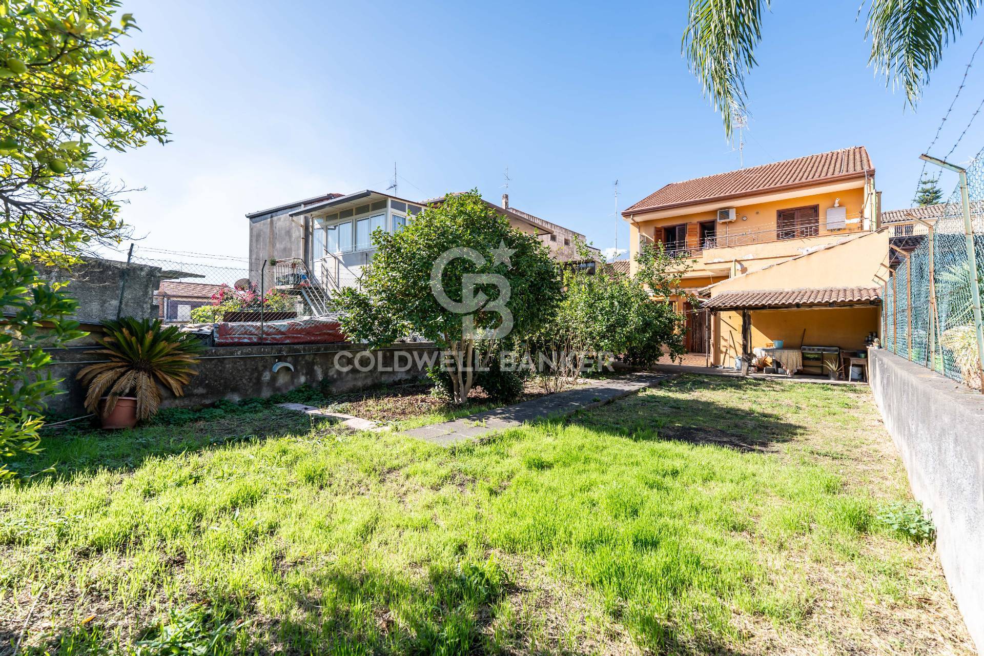 Appartamento in vendita a Piedimonte Etneo