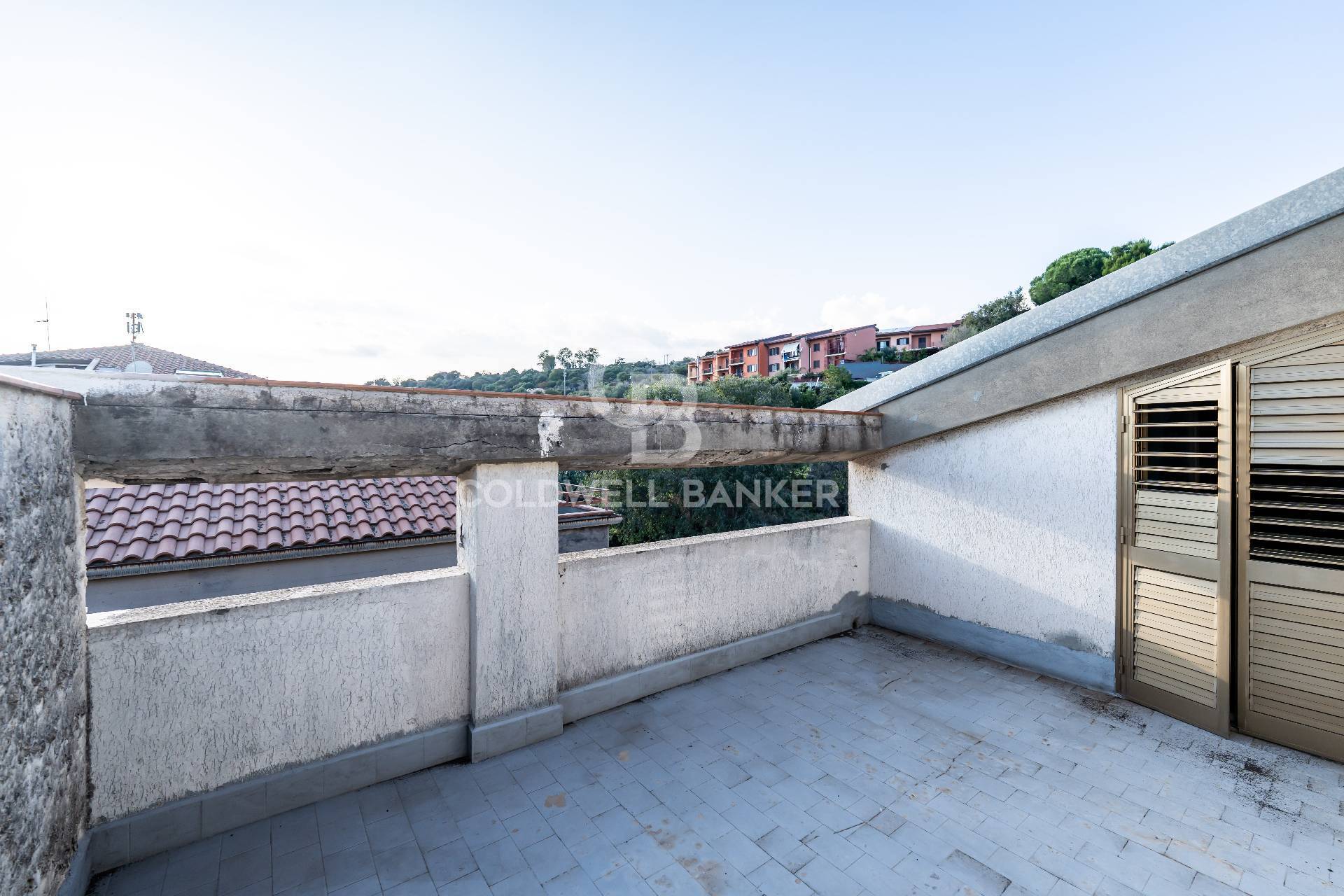 Mansarda in vendita a Aci Castello, Ficarazzi