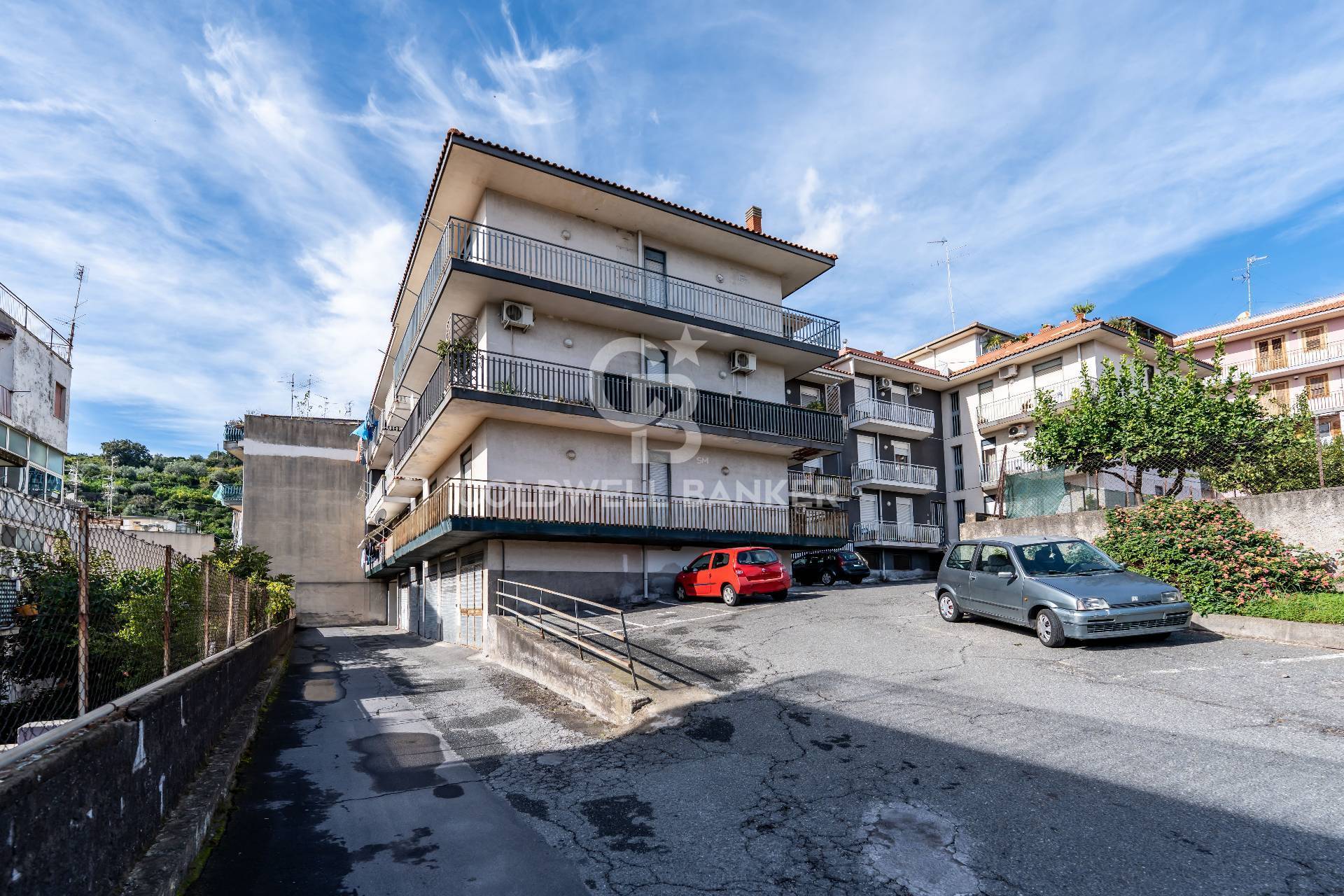 Appartamento in vendita a Aci Catena