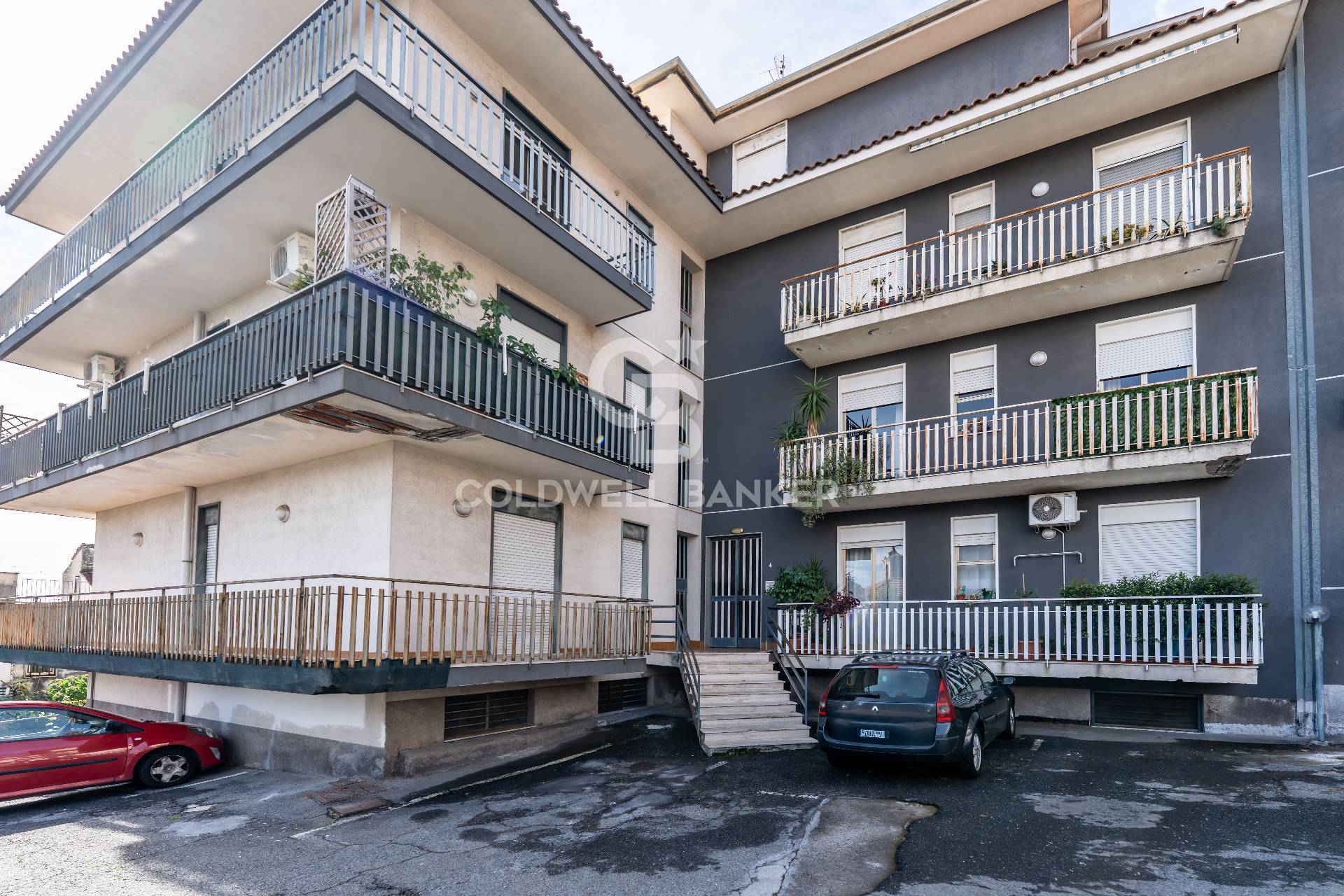 Appartamento in vendita a Aci Catena