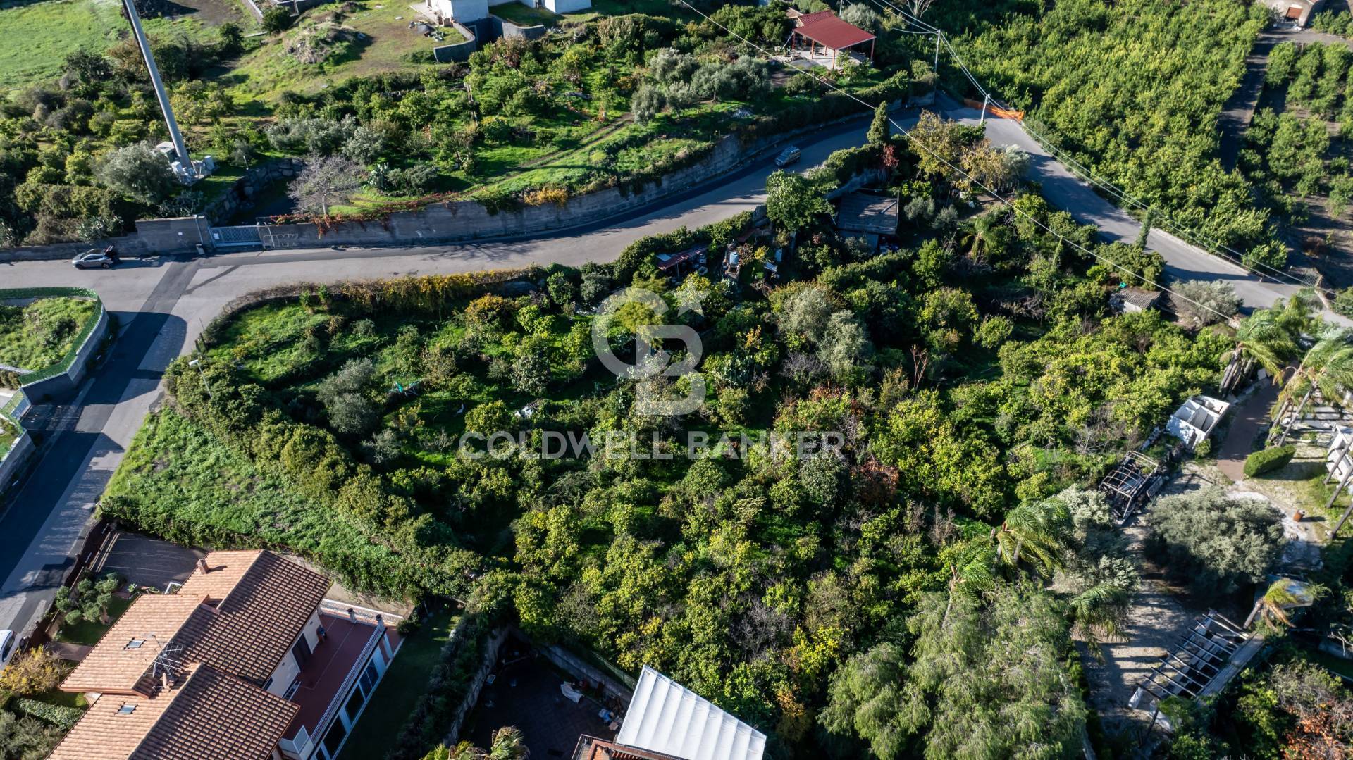 Terreno in vendita a Acireale