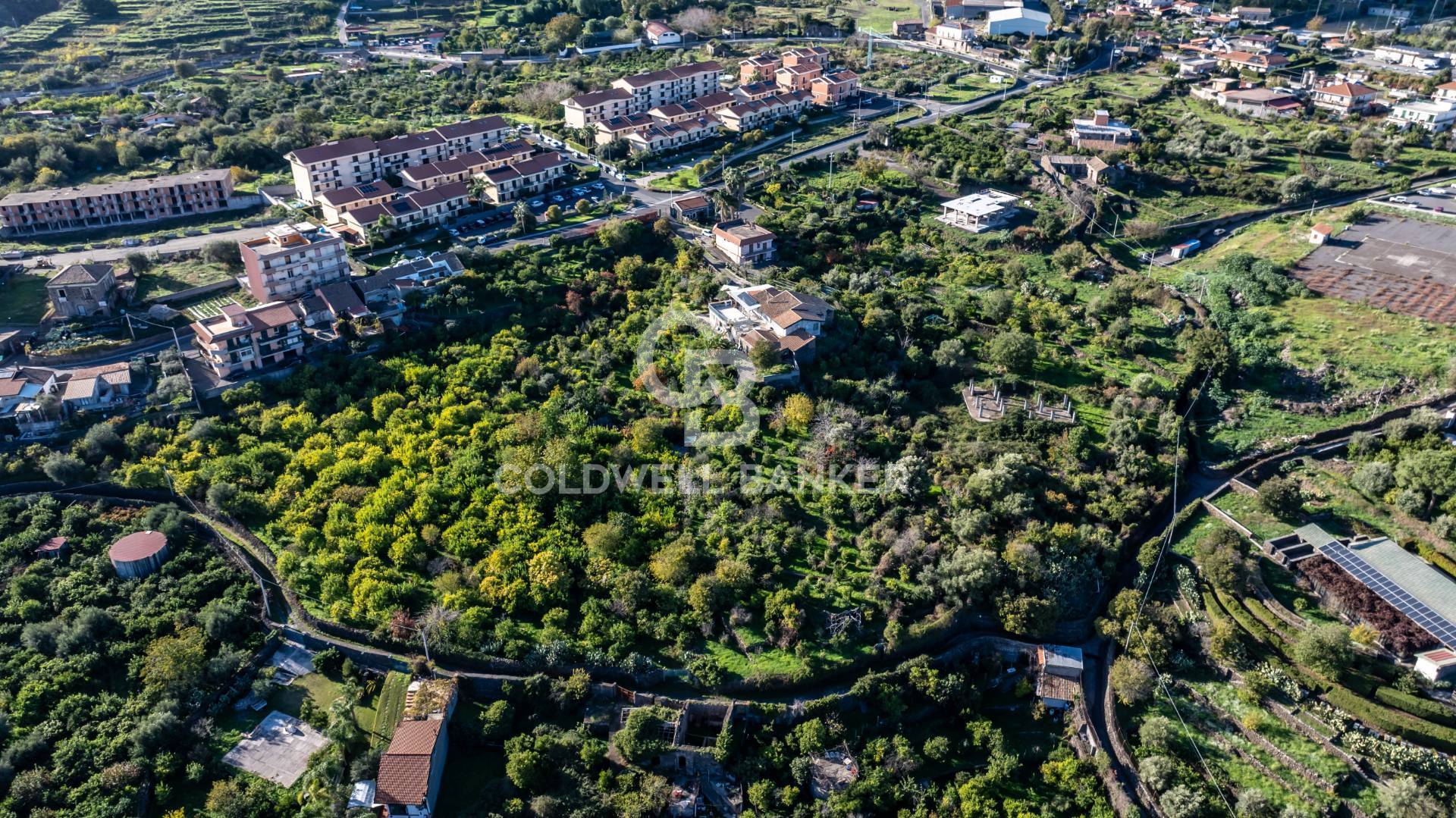 Terreno in vendita a Acireale