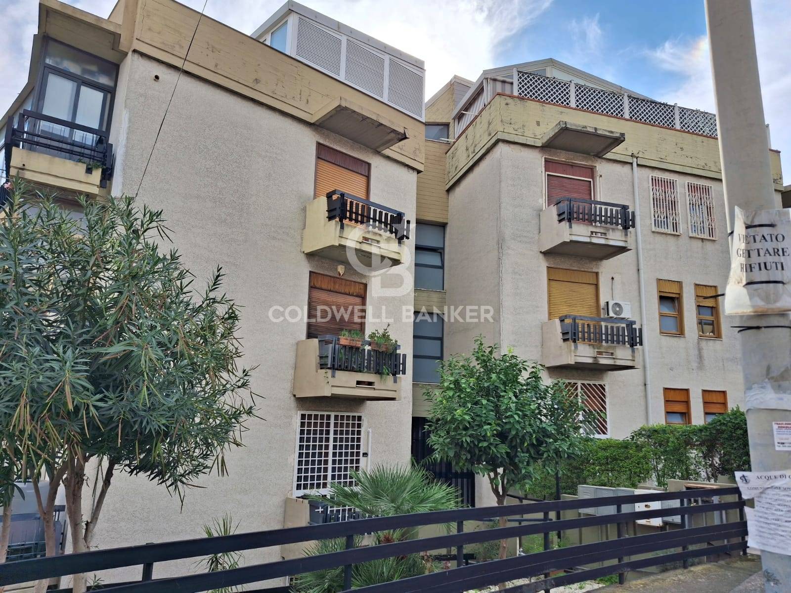 Appartamento in vendita a Aci Castello, Ficarazzi