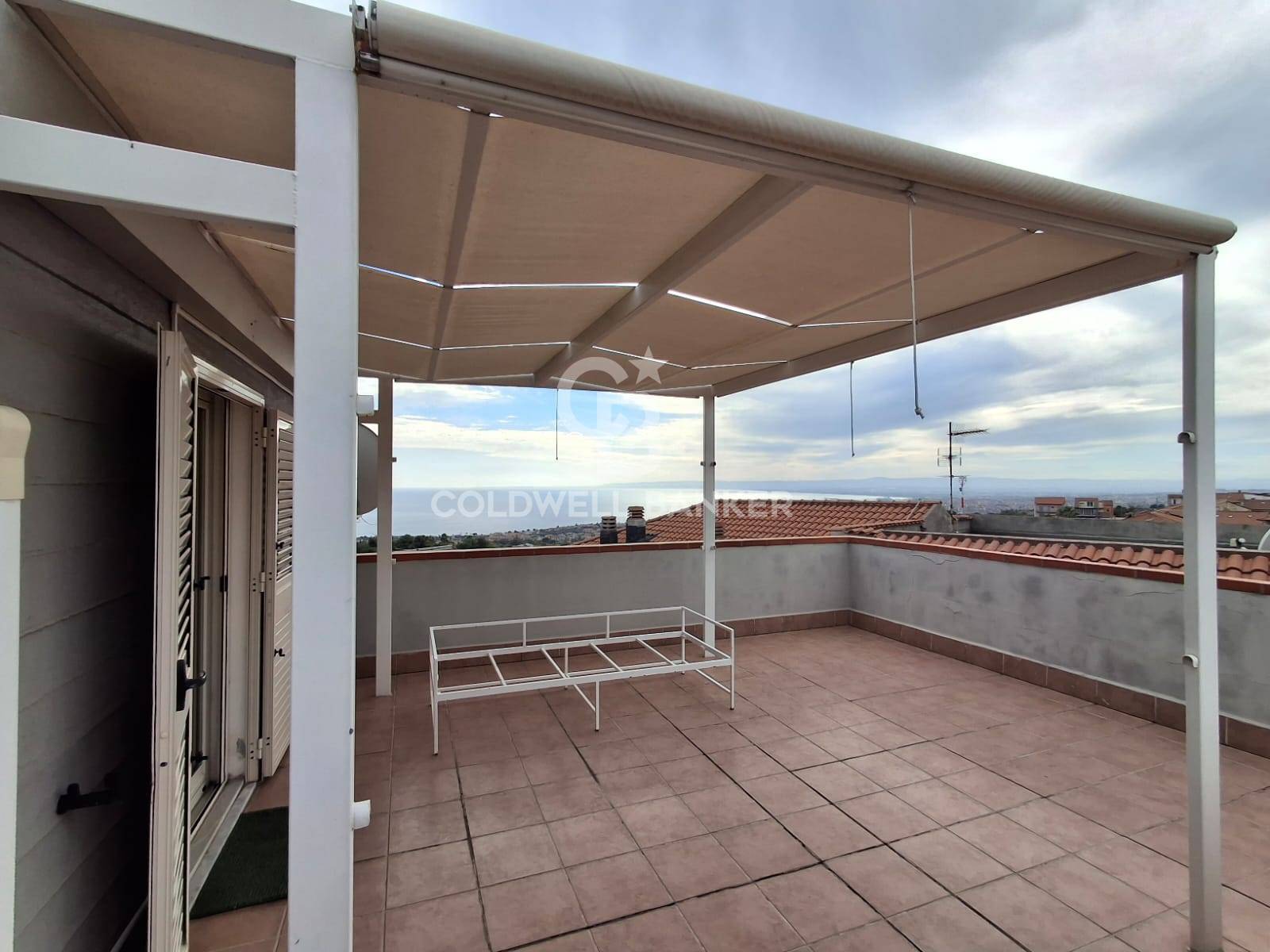 Appartamento in vendita a Aci Castello, Ficarazzi