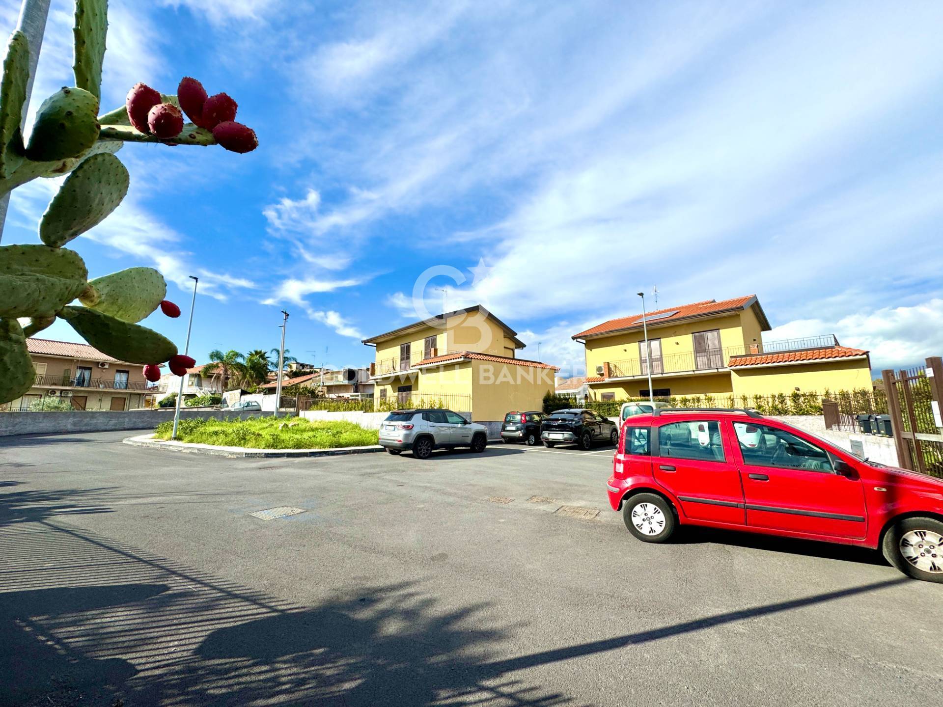 3 locali in vendita a Viagrande