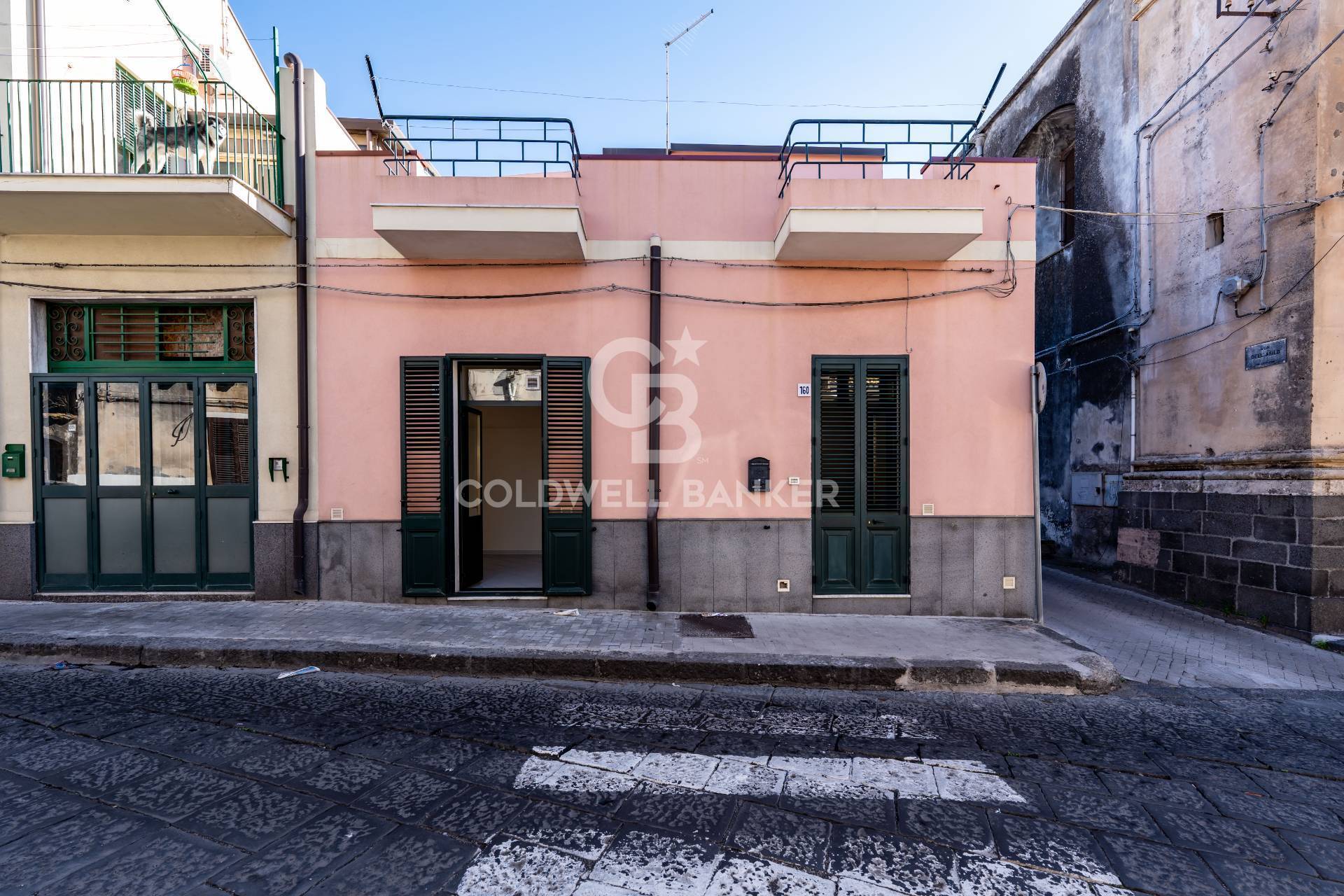 Casa indipendente in affitto a Acireale