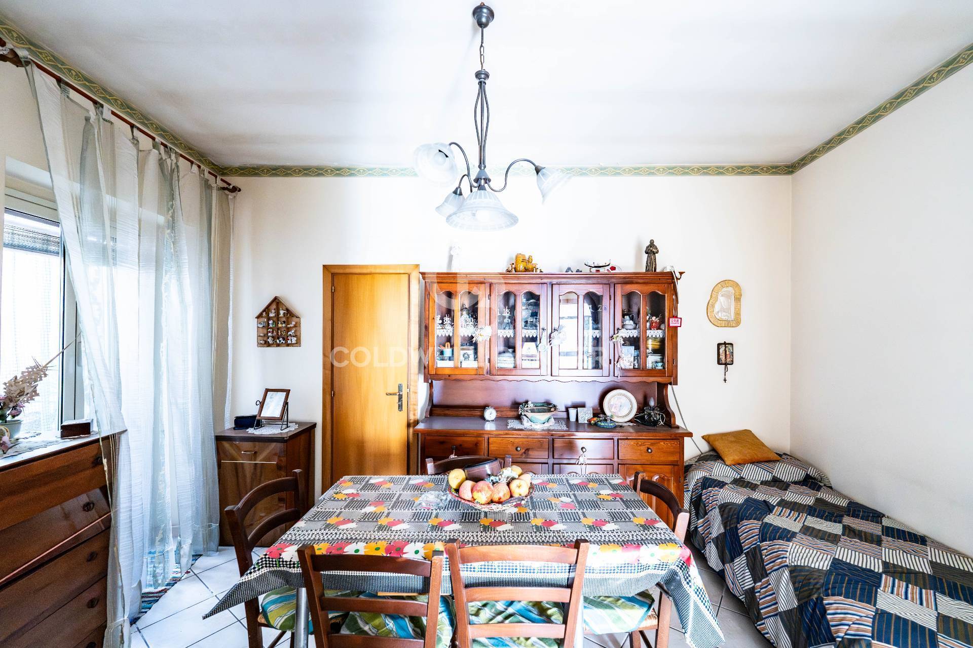 Casa indipendente in vendita a Aci Catena