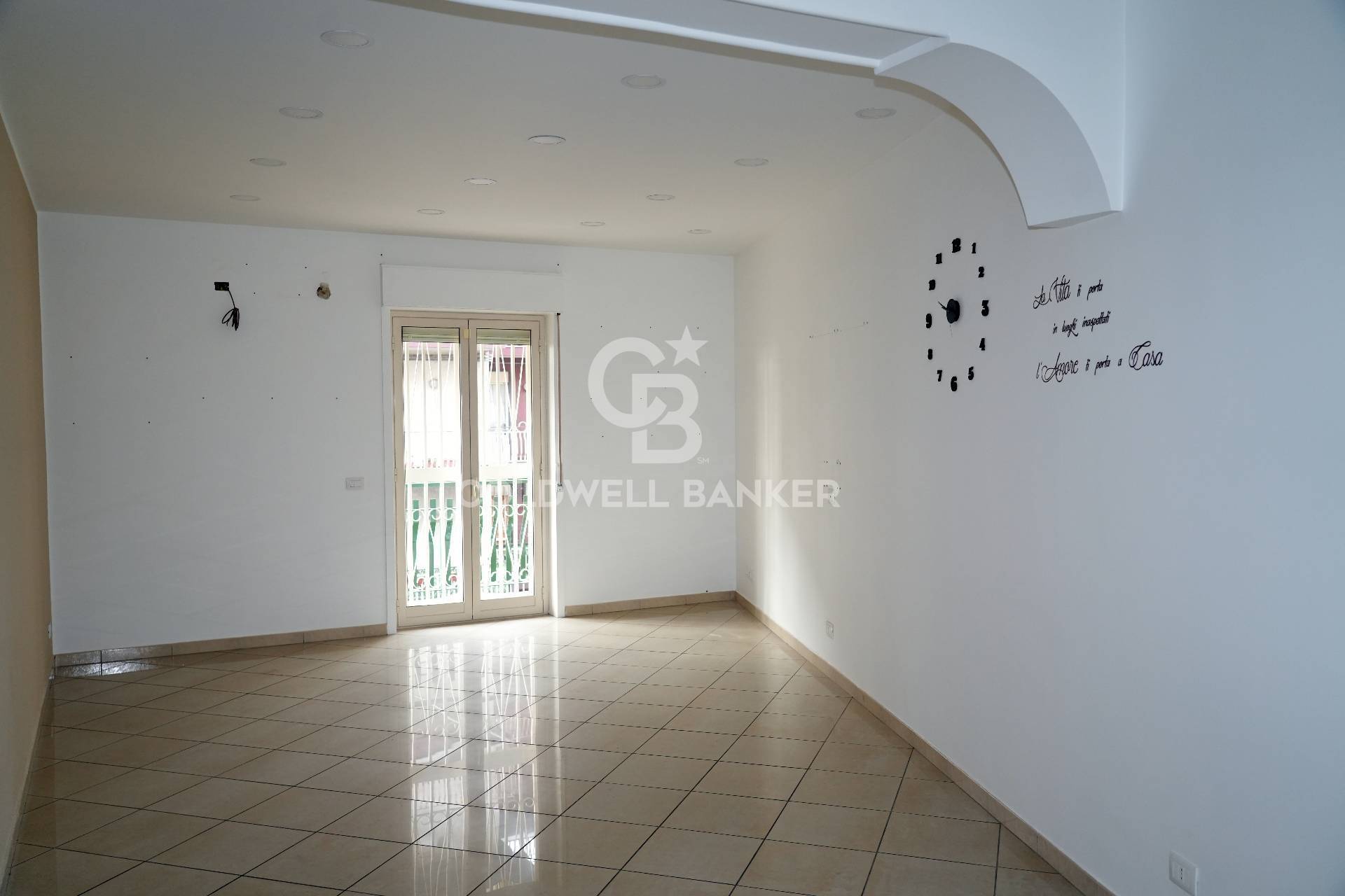 Appartamento in vendita a Aci Catena