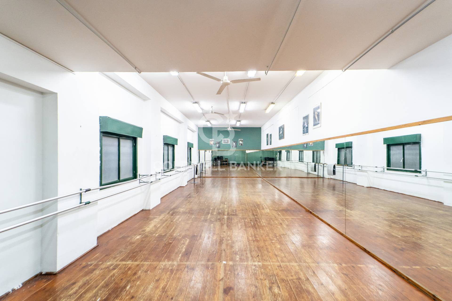 Locale commerciale in vendita a Catania, Borgo,Sanzio,Beccaria,Lanza,Cibali