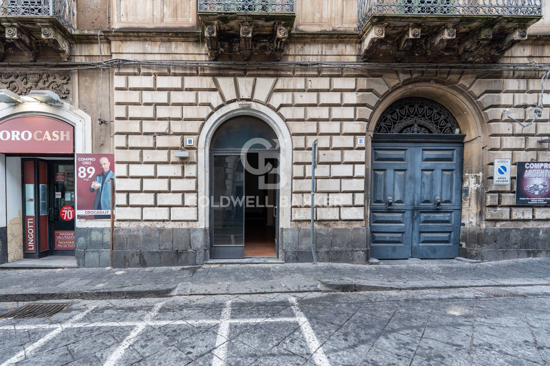 Attivit commerciale in affitto a Acireale